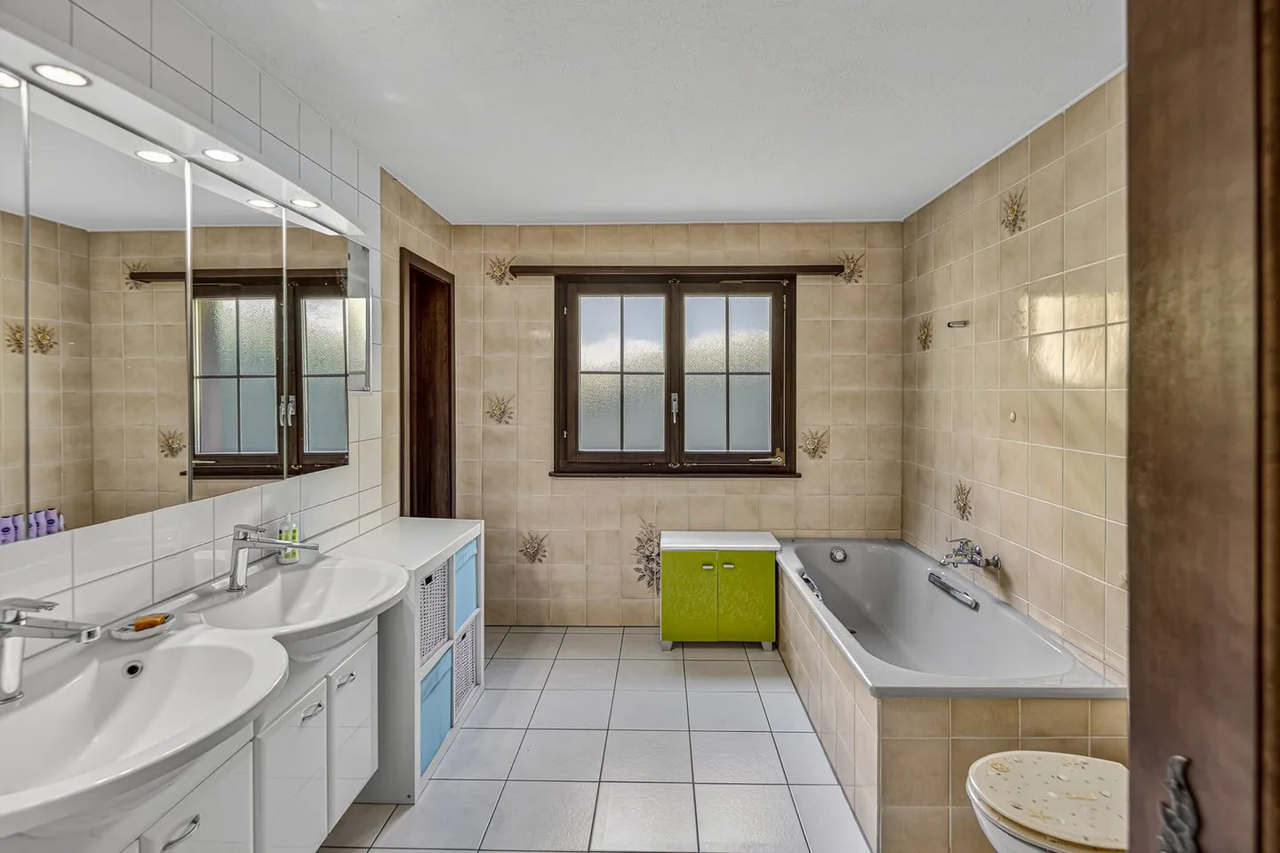 Vivere con stile in un'atmosfera da chalet - Foto 8 di 10