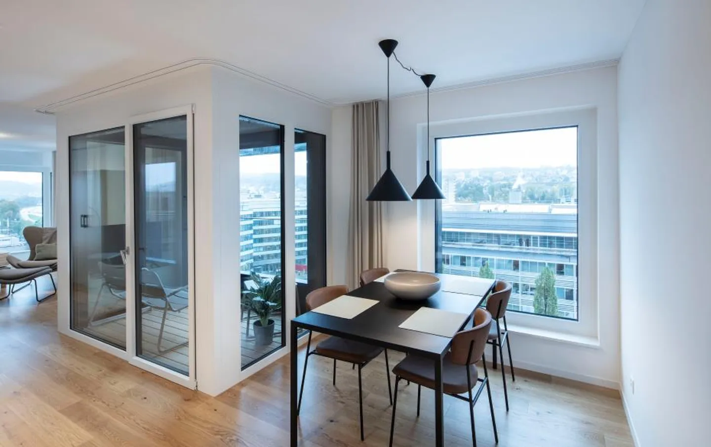 Modern Furnished 2.5-Room Apartment with Loggia in Zurich Altstetten B - Photo 1 of 5