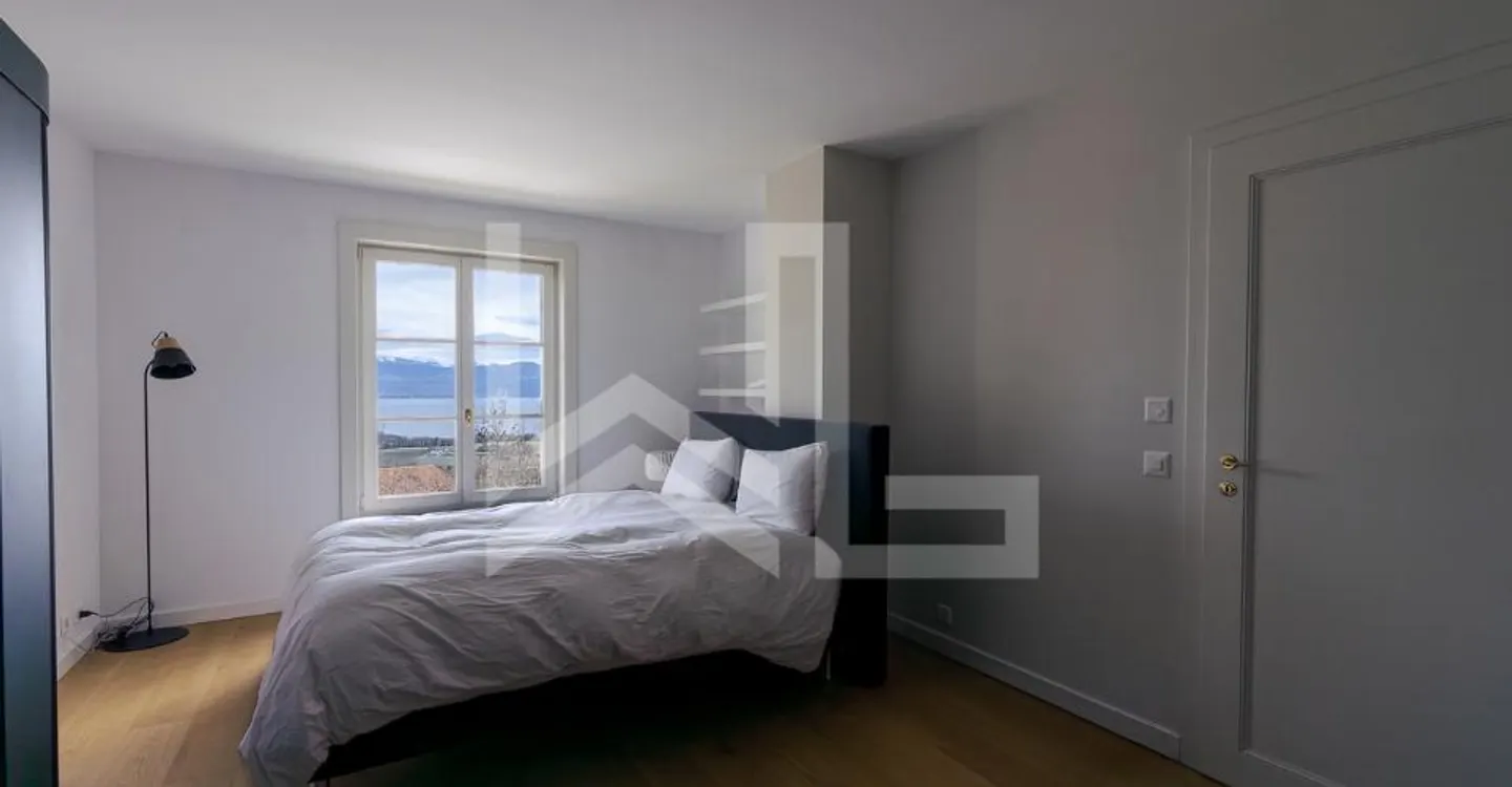 Charming property with a view - quiet area - Photo 9 of 10