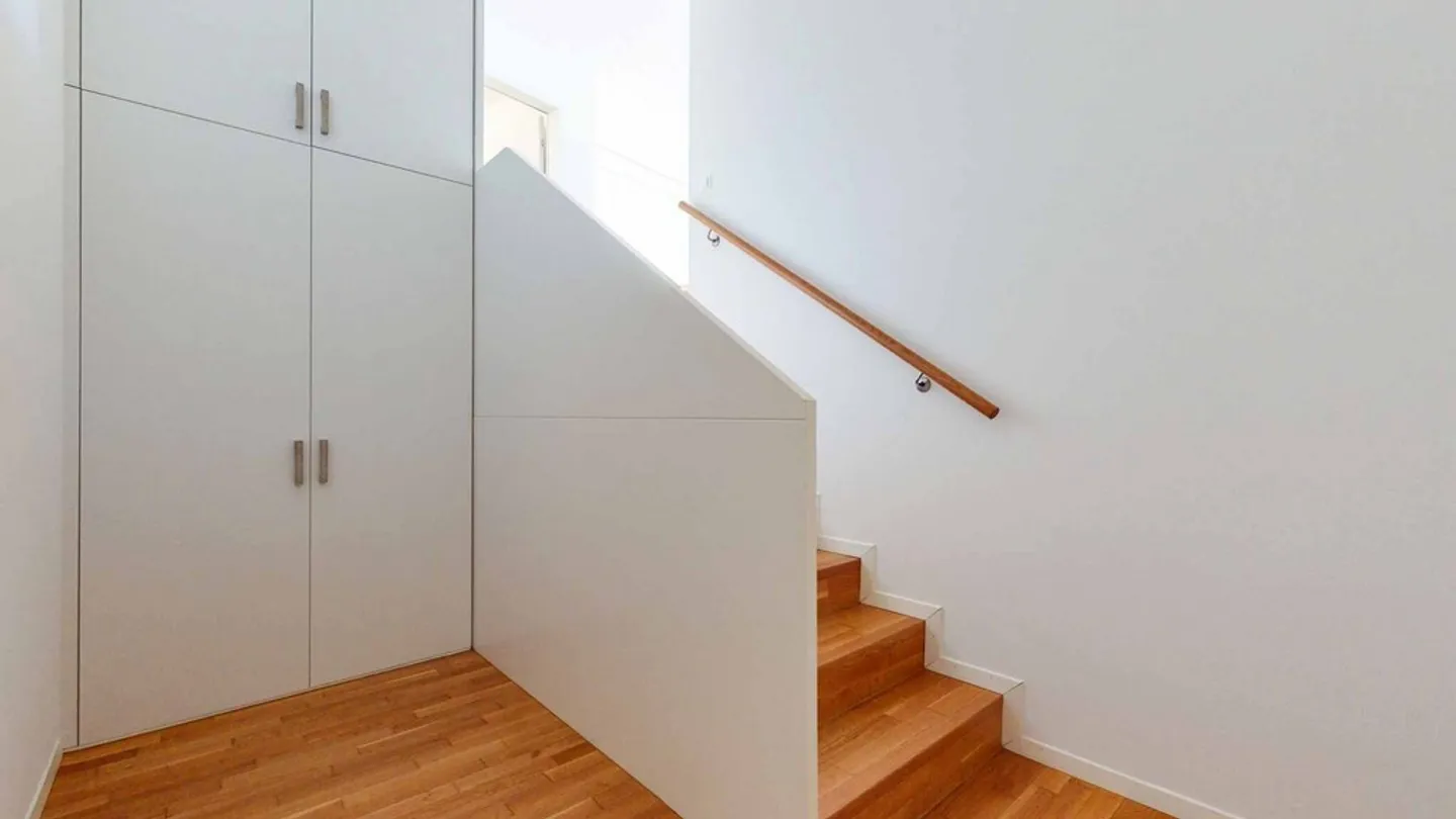 Modern Loft Apartment in Zurich - Photo 7 of 9