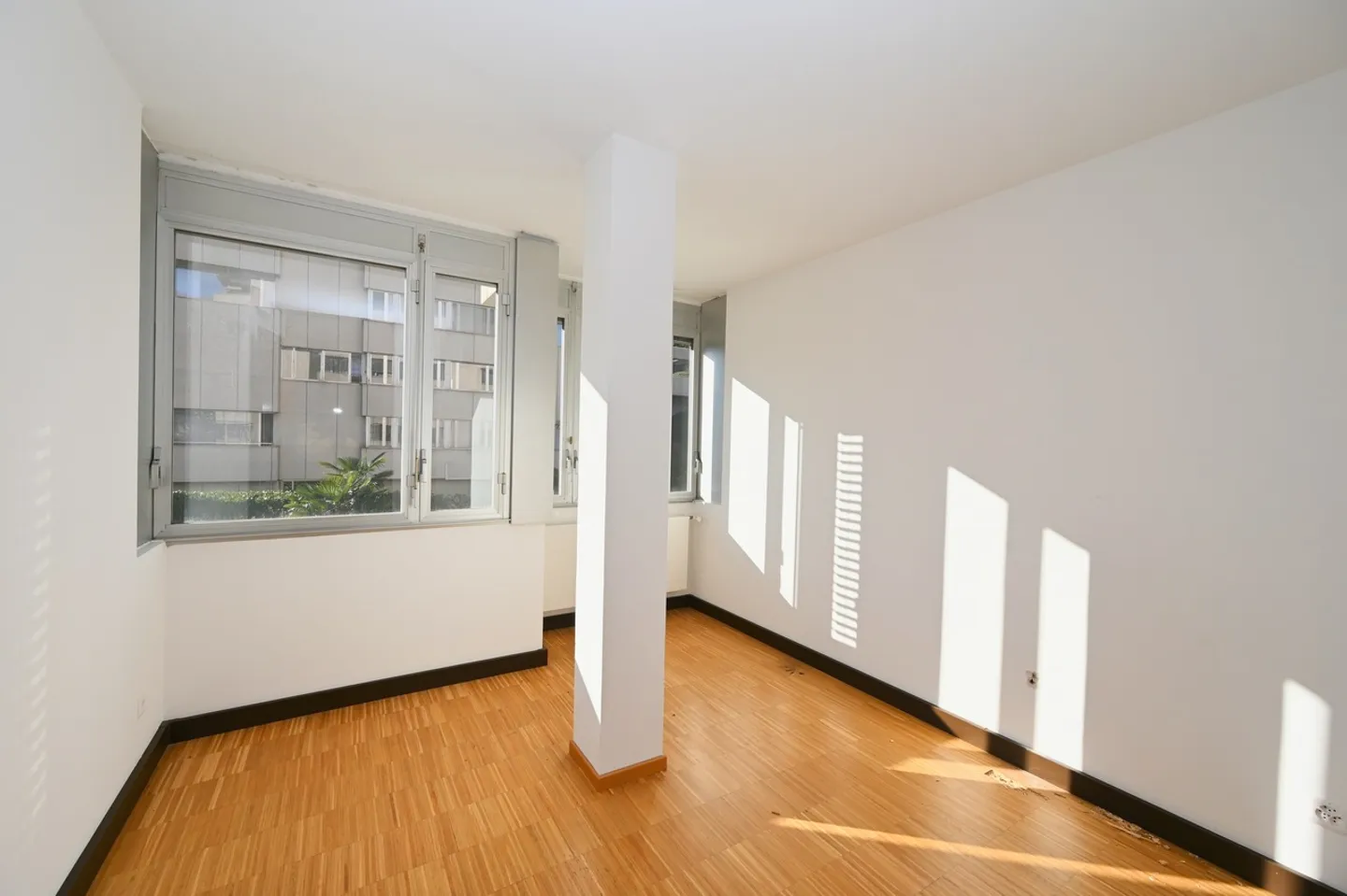 «Eine 350 m² große Wohnung am See in Lugano im Central Park» - Foto 7 von 14