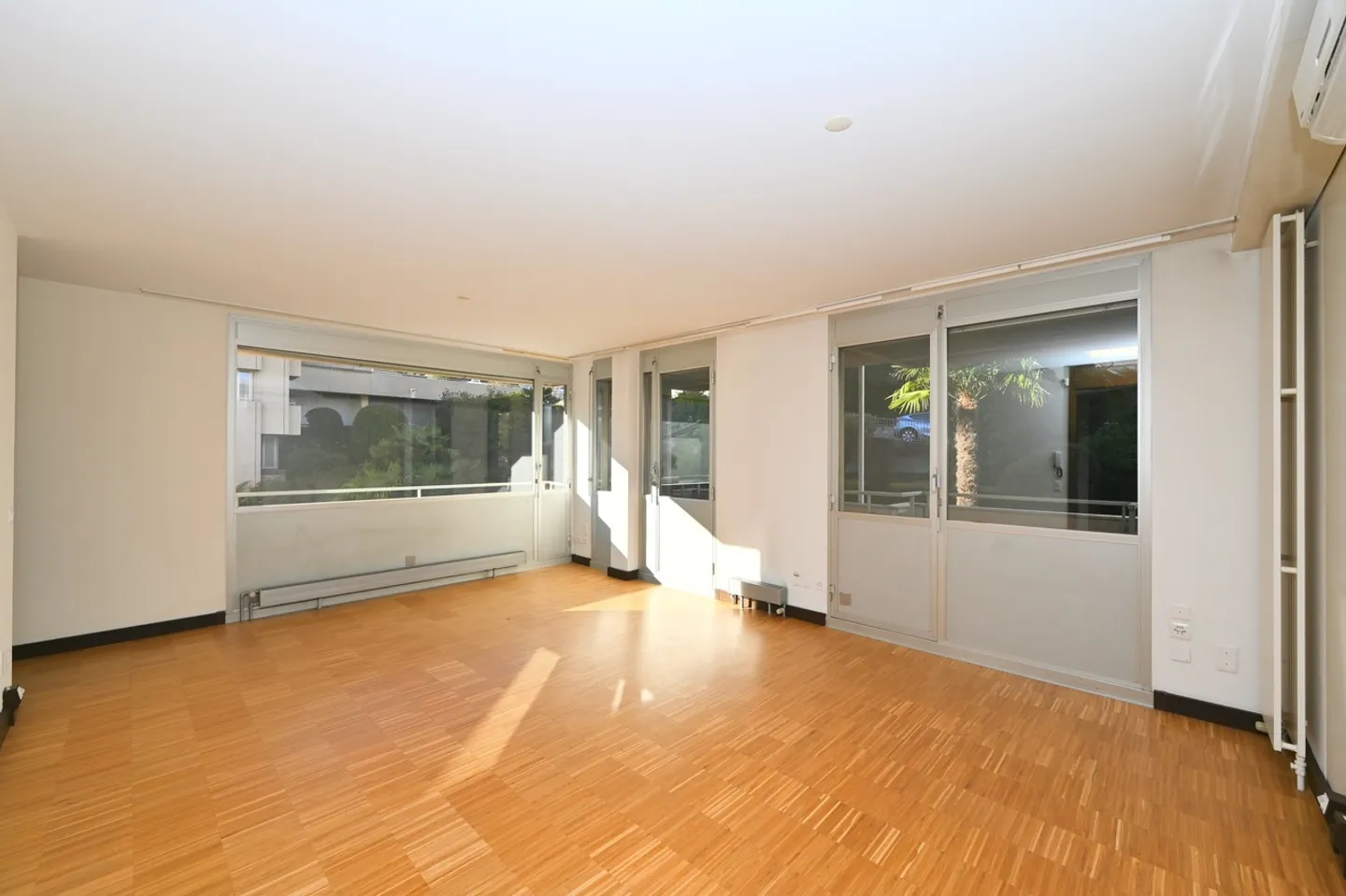 «Eine 350 m² große Wohnung am See in Lugano im Central Park» - Foto 9 von 14