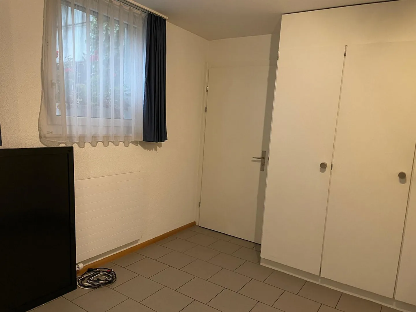 Stanza hobby con bagno - Foto 3 di 6