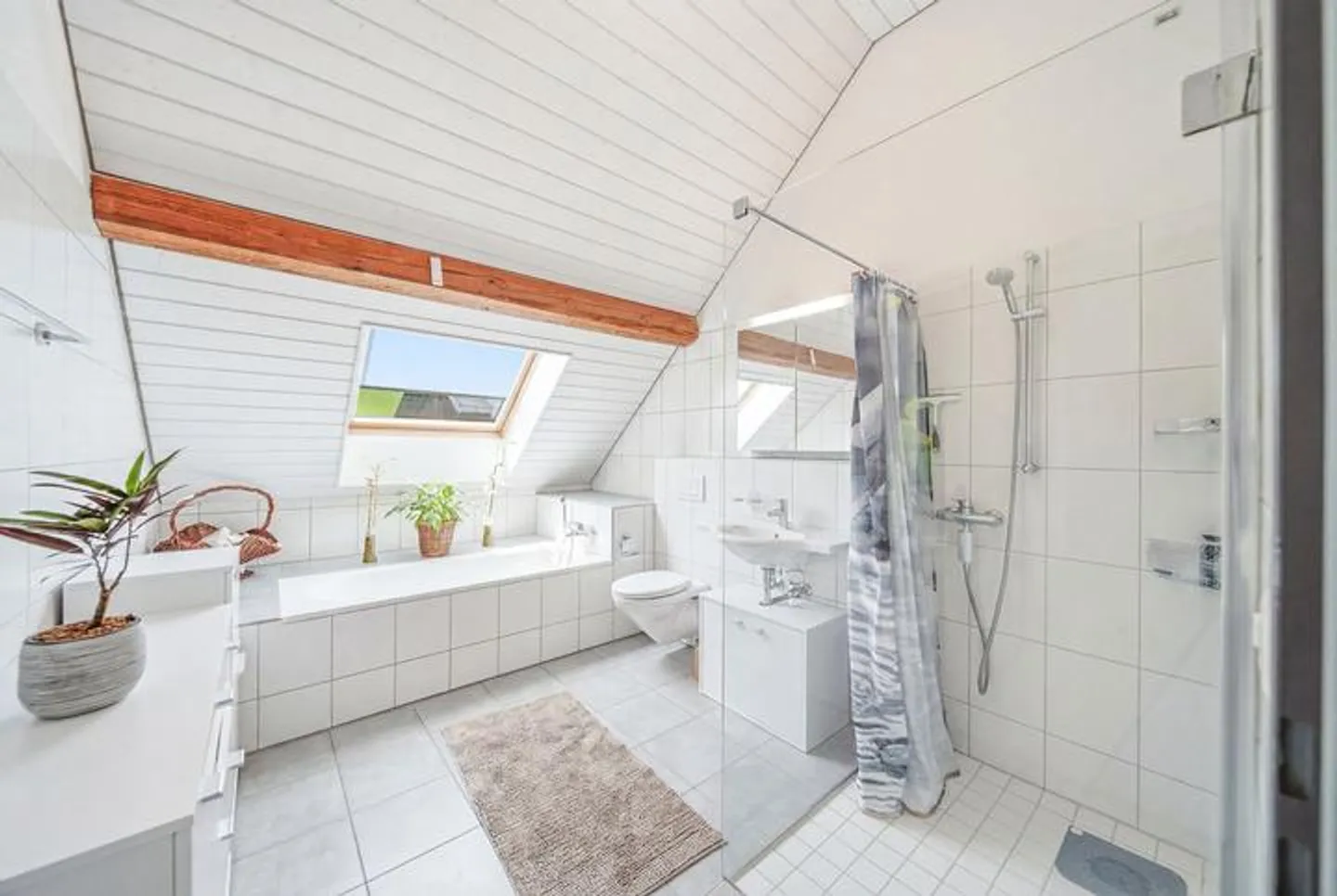 APPARTEMENT MAISONETTE ATTRACTIF AU COEUR DE LA NATURE - Photo 7 sur 8