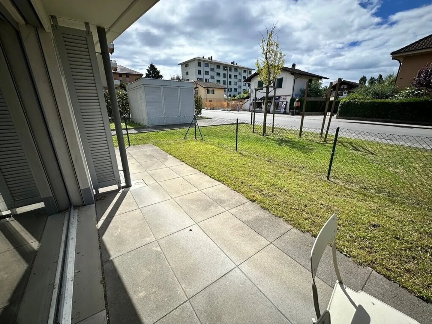 Charmantes möbliertes Studio mit Terrasse - Foto 5 von 5