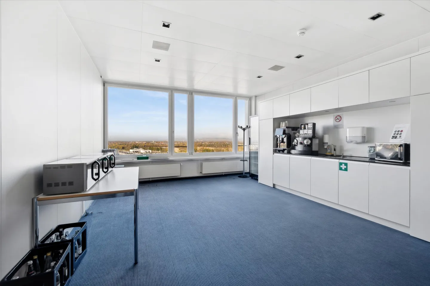 Nouveau site directement à l'aéroport de Bâle - Photo 10 sur 13