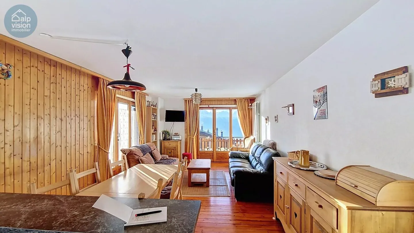 APPARTEMENT LUMINEUX DE 4,5 PIÈCES À VEYSONNAZ | PRÉVIEW EXCLUSIVE - Photo 5 sur 13