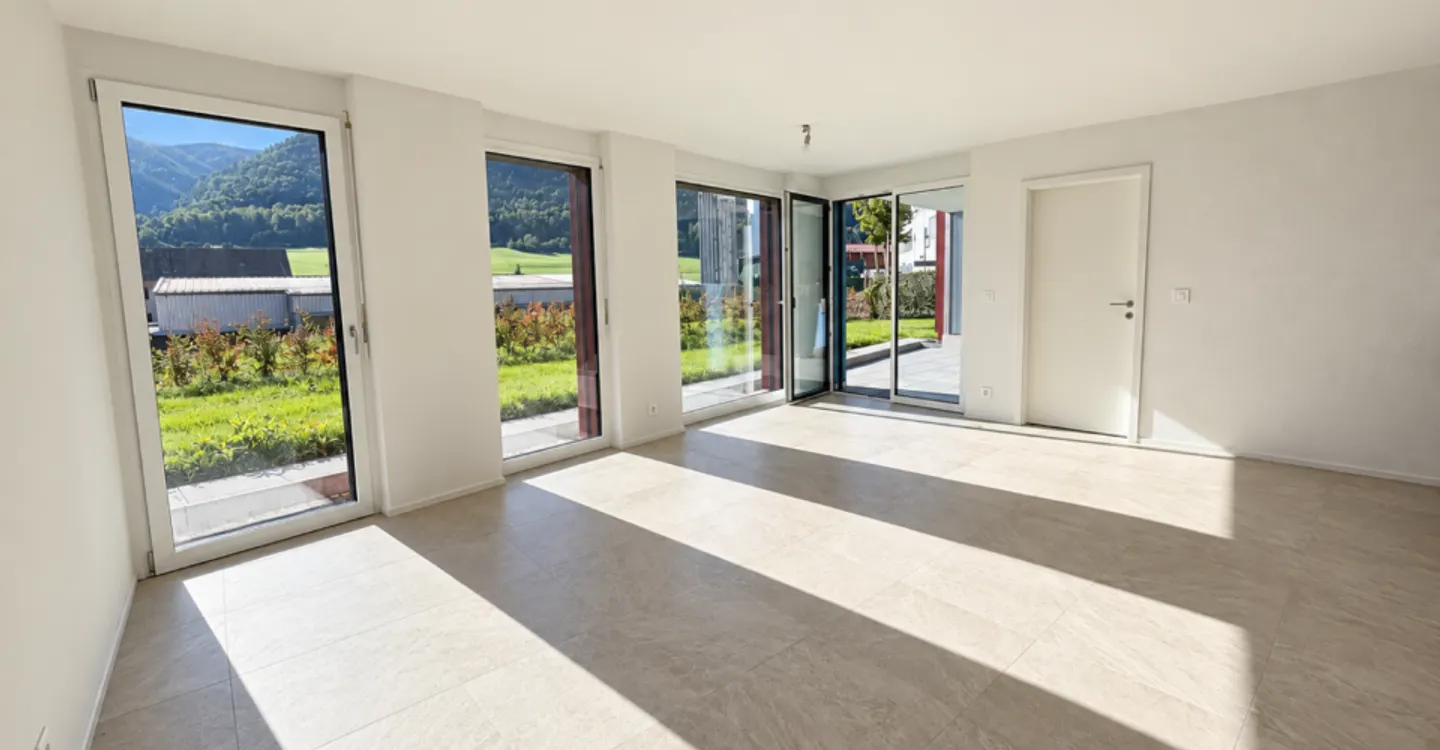 Villeret, wunderschöne 3,5-Zimmer-Wohnung mit privatem Garten und Garage - Foto 4 von 10