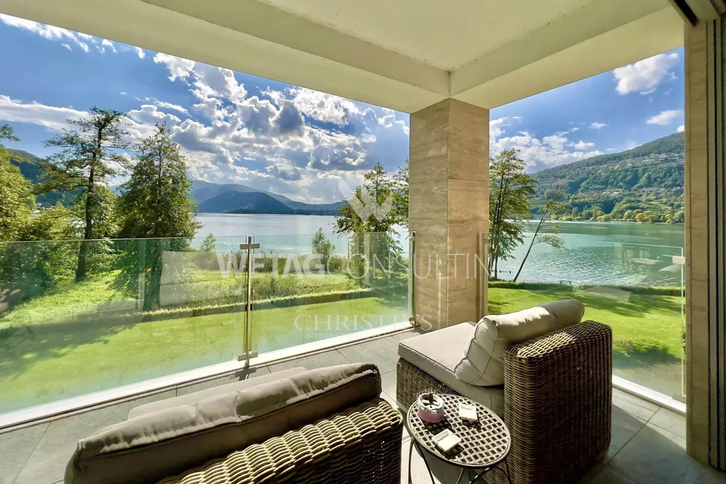 Modern apartment in Lugano-Muzzano just a stone's throw from Lake Lugano ... - Photo 1 of 12