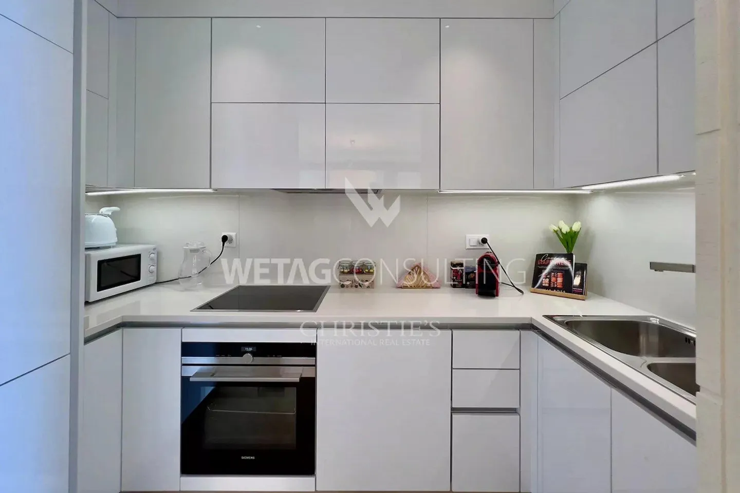 Modern apartment in Lugano-Muzzano just a stone's throw from Lake Lugano ... - Photo 3 of 12