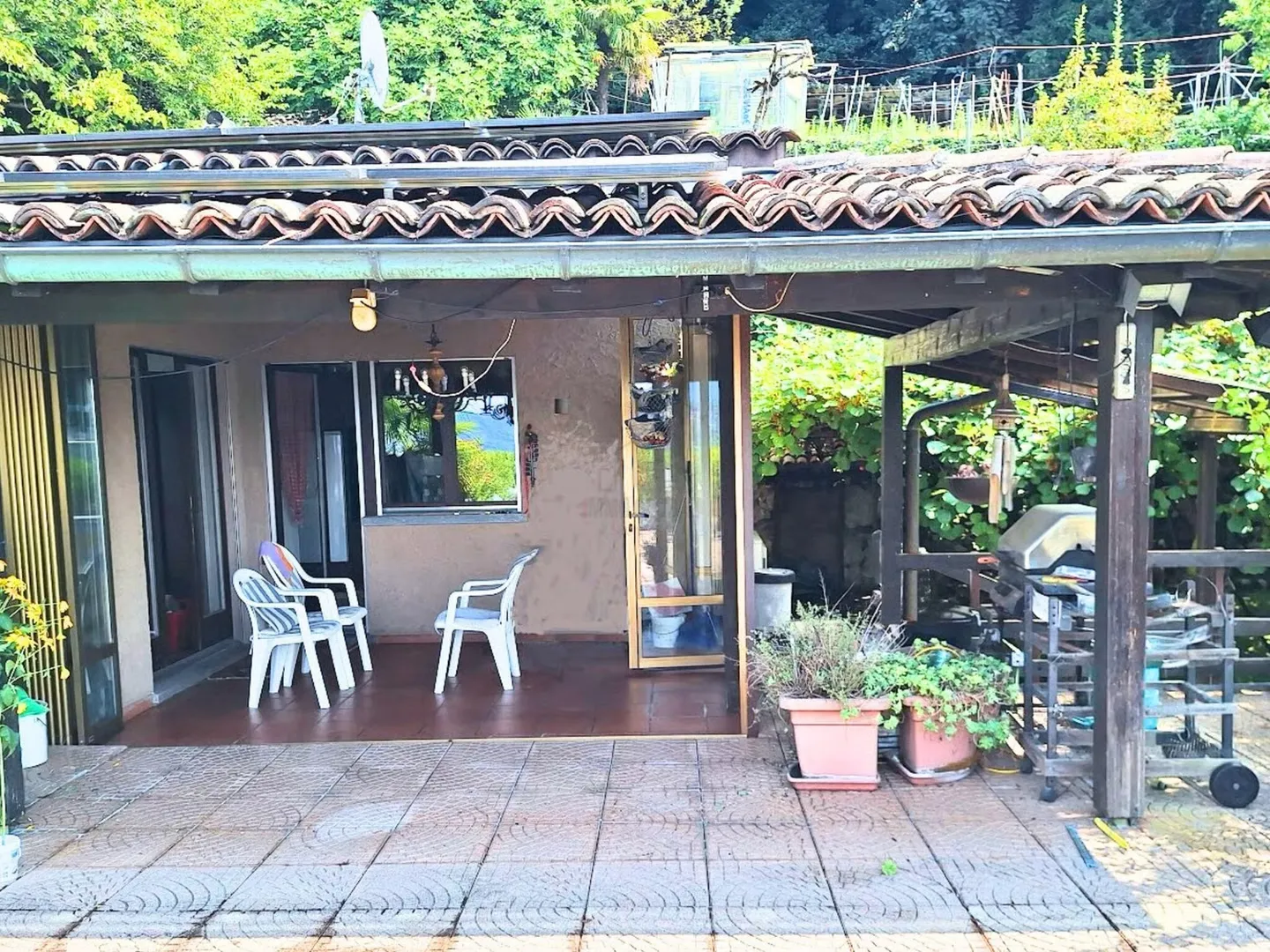 Villa con charme, con piscina e vista aperta - Foto 8 di 13