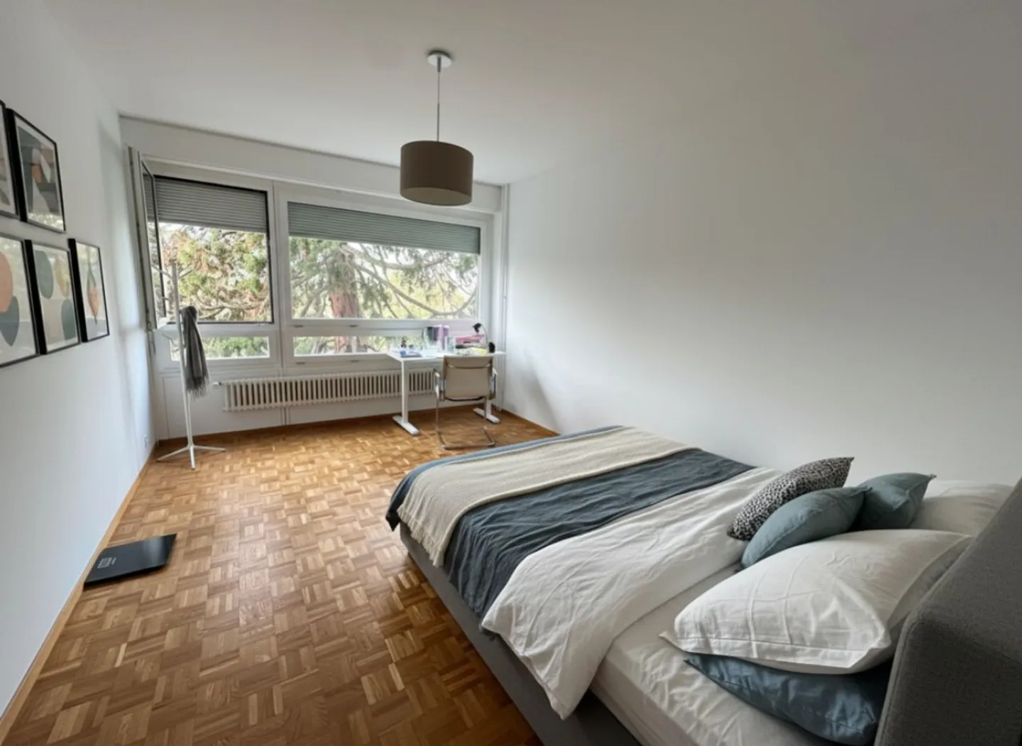 Sous-location - Belle appartement meublé de 7,5 pièces / 4 chambres / balcon - Photo 10 sur 13