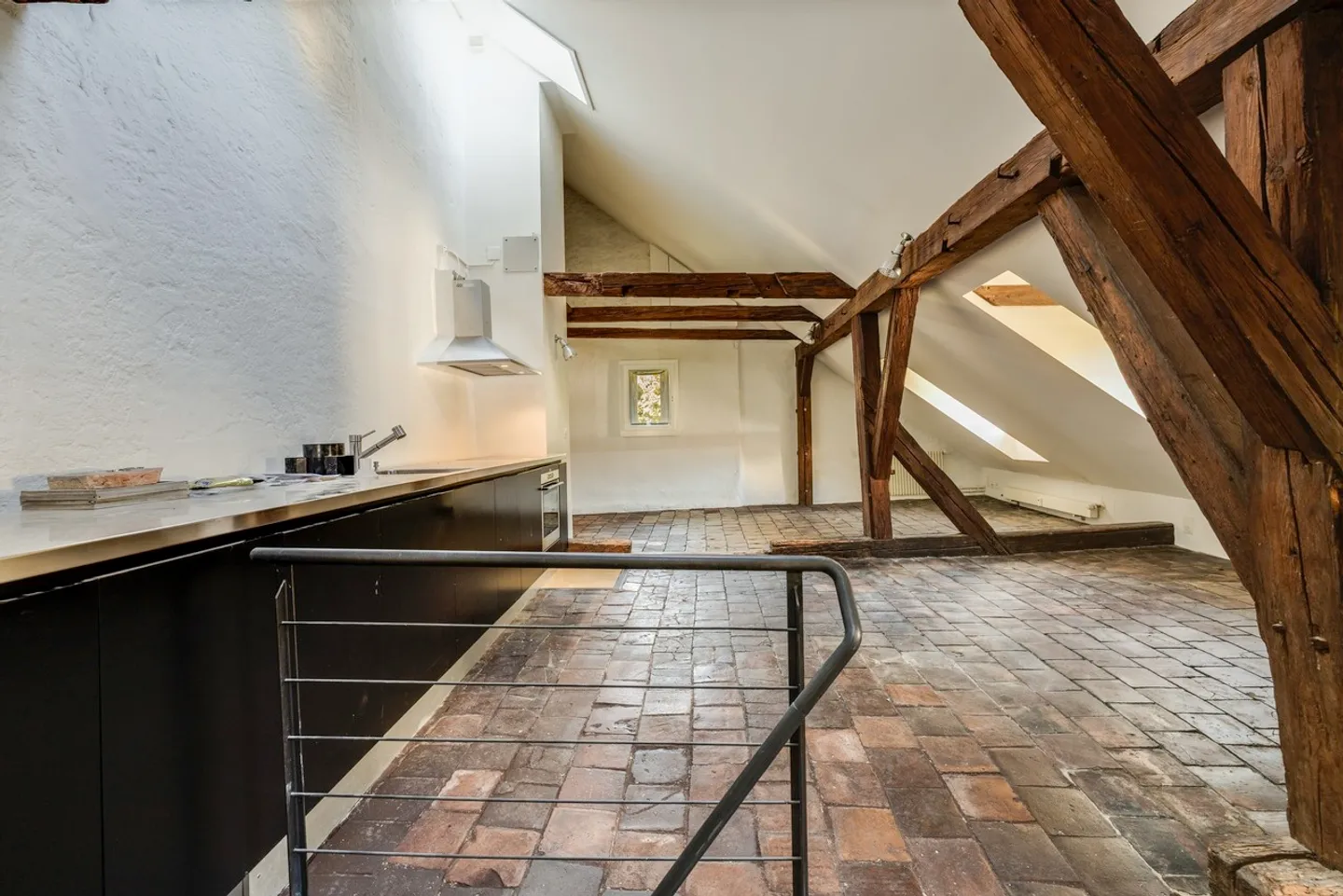 Historical Townhouse for 2, 3 Generations with Atelier! - Photo 6 of 37