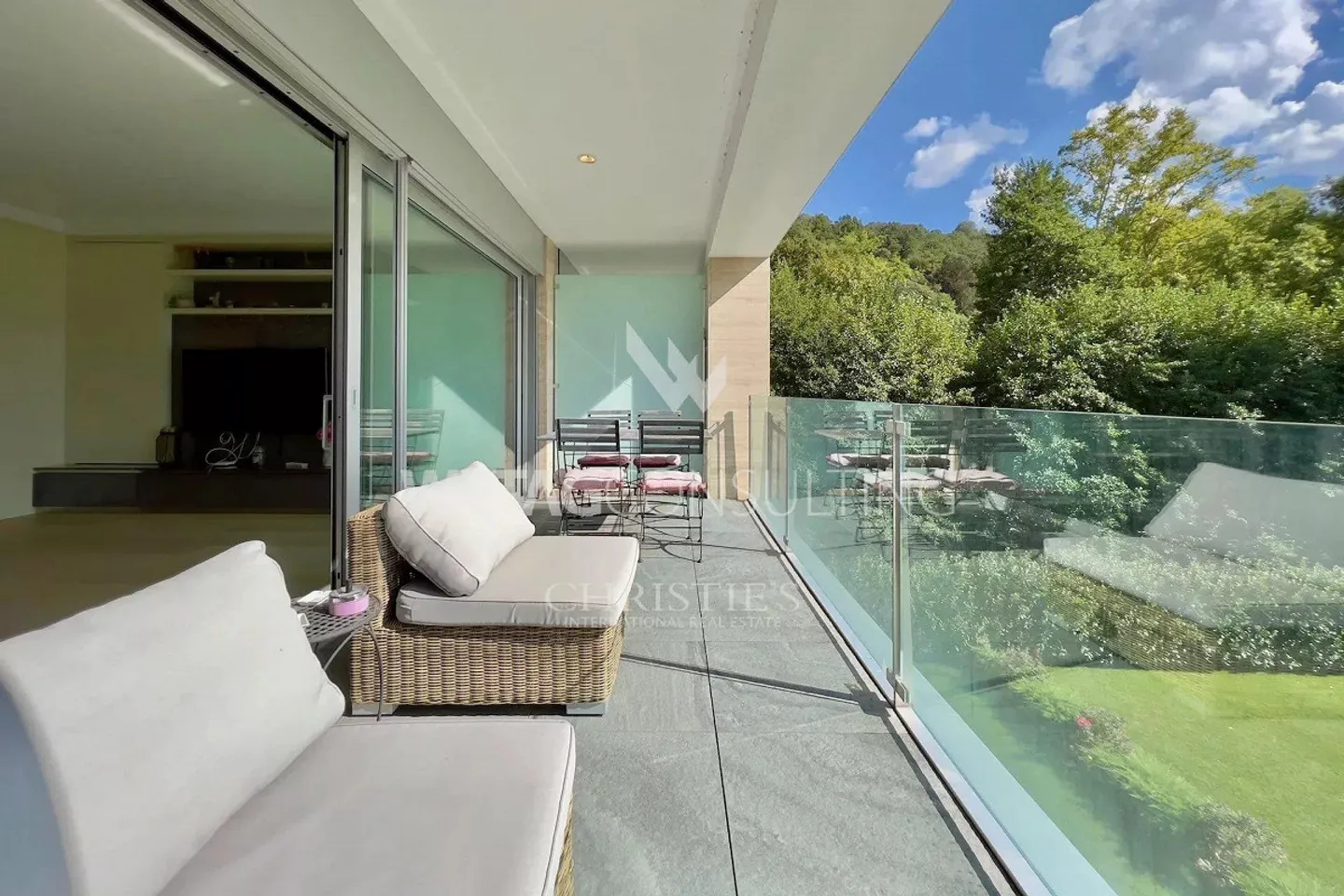 Modern apartment in Lugano-Muzzano just a stone's throw from Lake Lugano ... - Photo 9 of 12