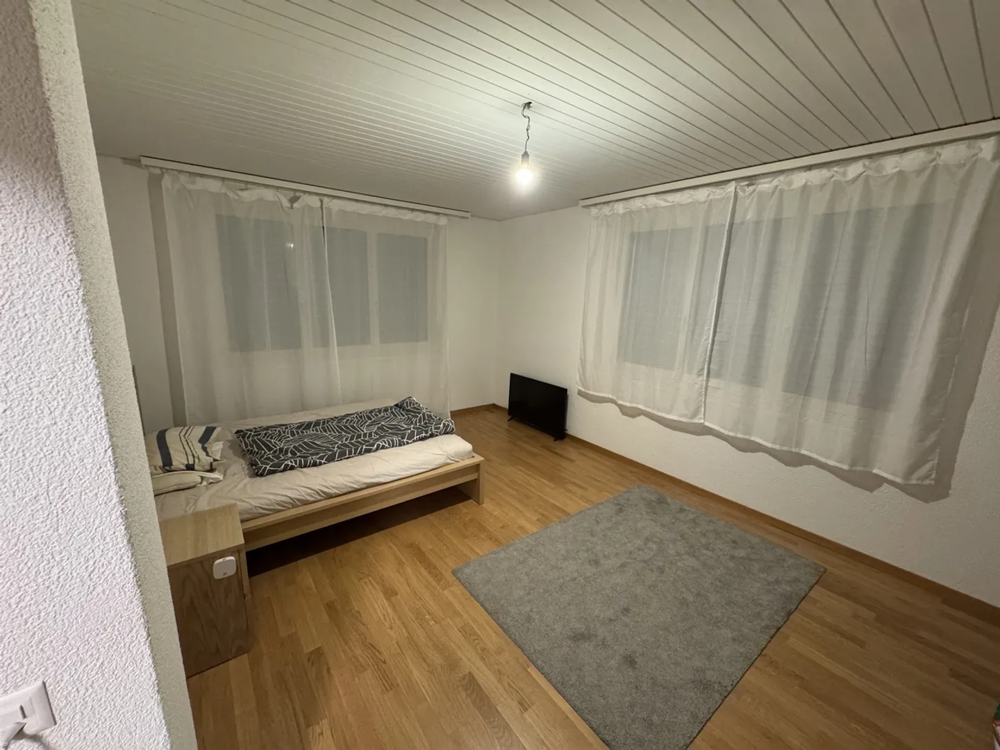 Charming and city-close apartment - Photo 2 of 8