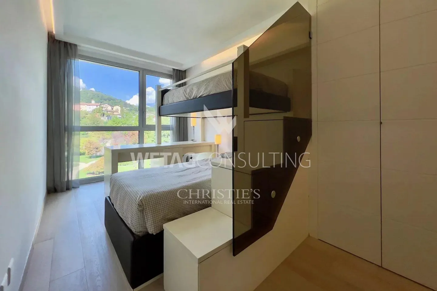 Modern apartment in Lugano-Muzzano just a stone's throw from Lake Lugano ... - Photo 5 of 12