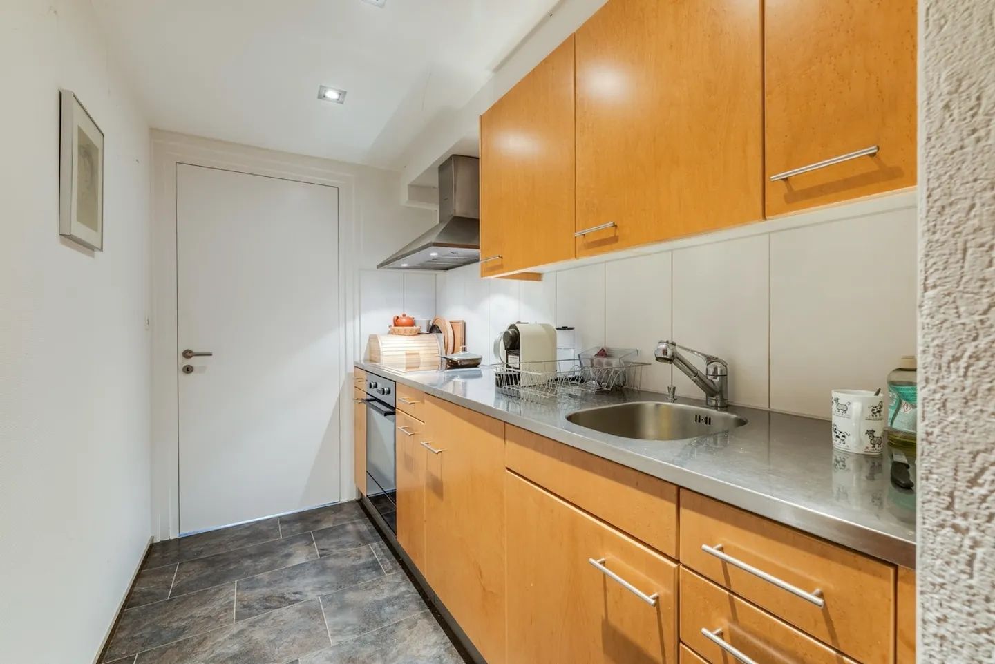 Historical Townhouse for 2, 3 Generations with Atelier! - Photo 18 of 37