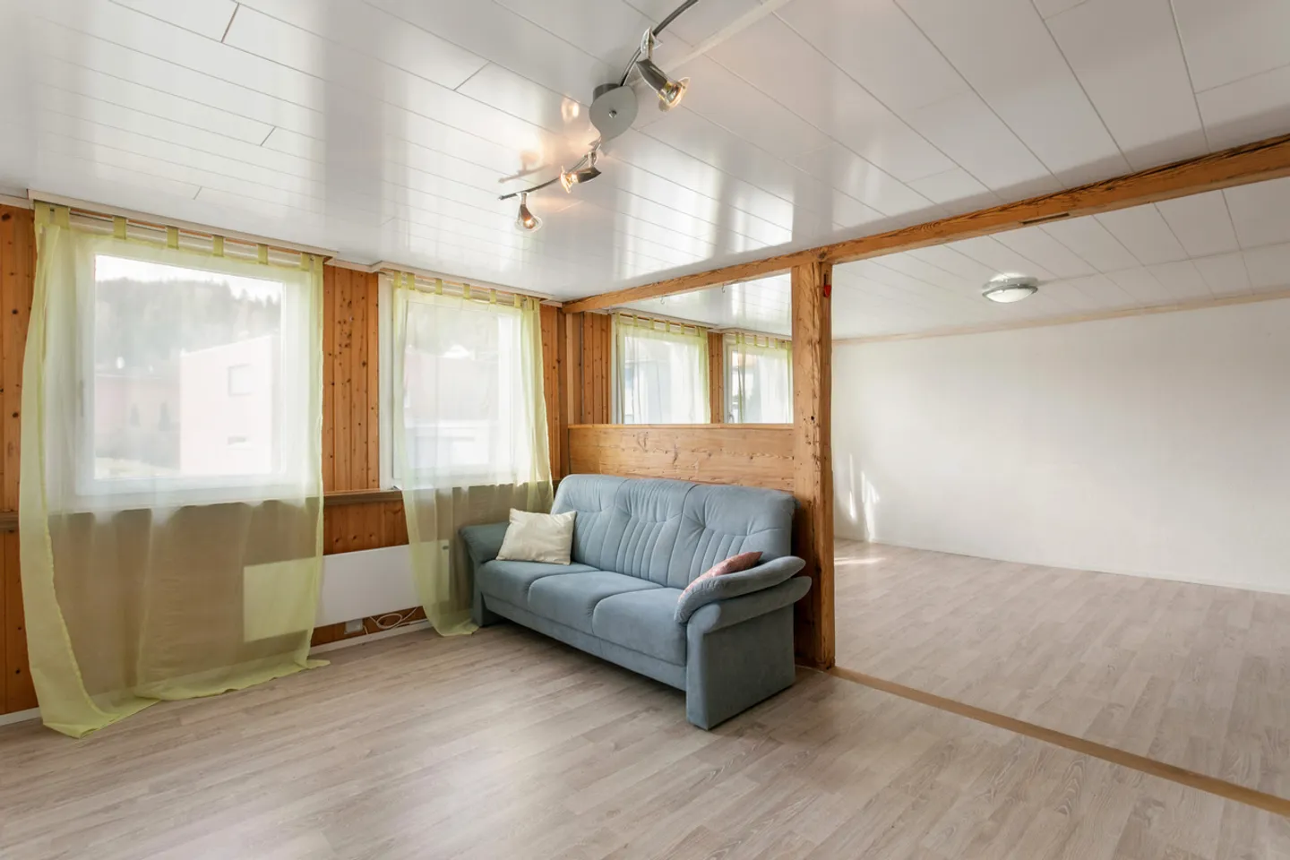 Familienfreundliches Zuhause mit Südausrichtung und Ausbaureserve - Foto 4 di 6