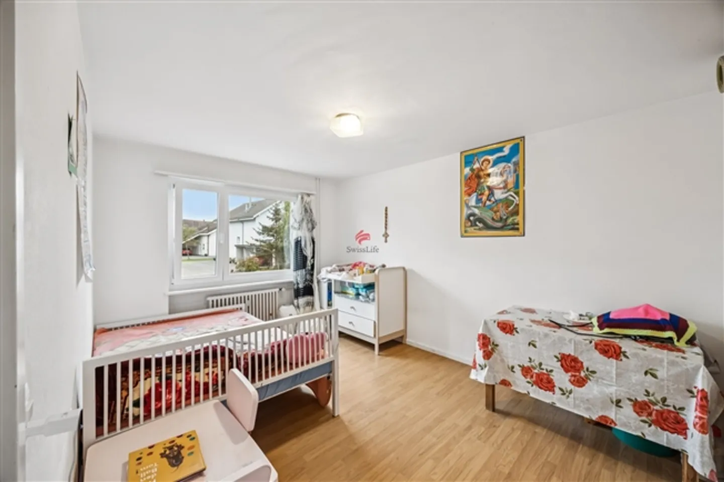 Proprietà di investimento completamente affittata con garanzia di affitto in una posizione centrale - Foto 4 di 11