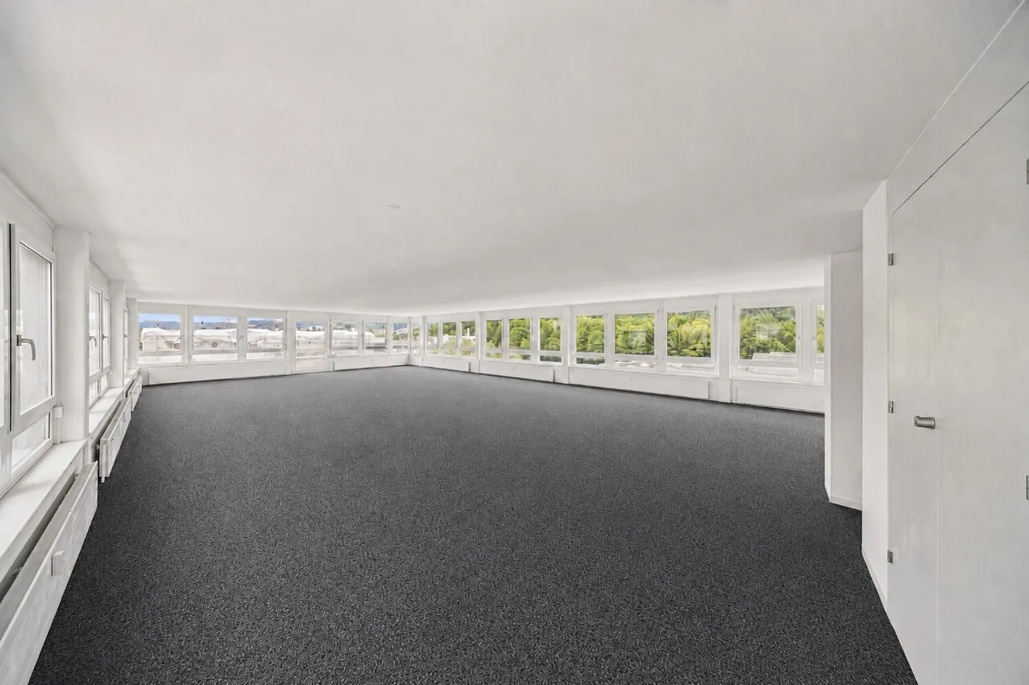 Space for Ideas, Growth, and Collaboration - Office near the City of Bern - Photo 3 of 5