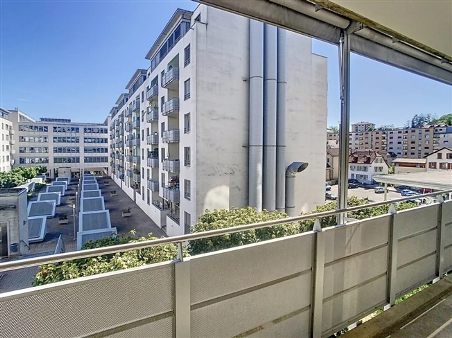 A few steps from the train station - Photo 5 of 10