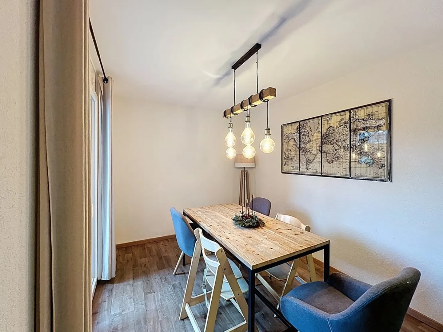 3.5 Room Apartment - Photo 2 of 12