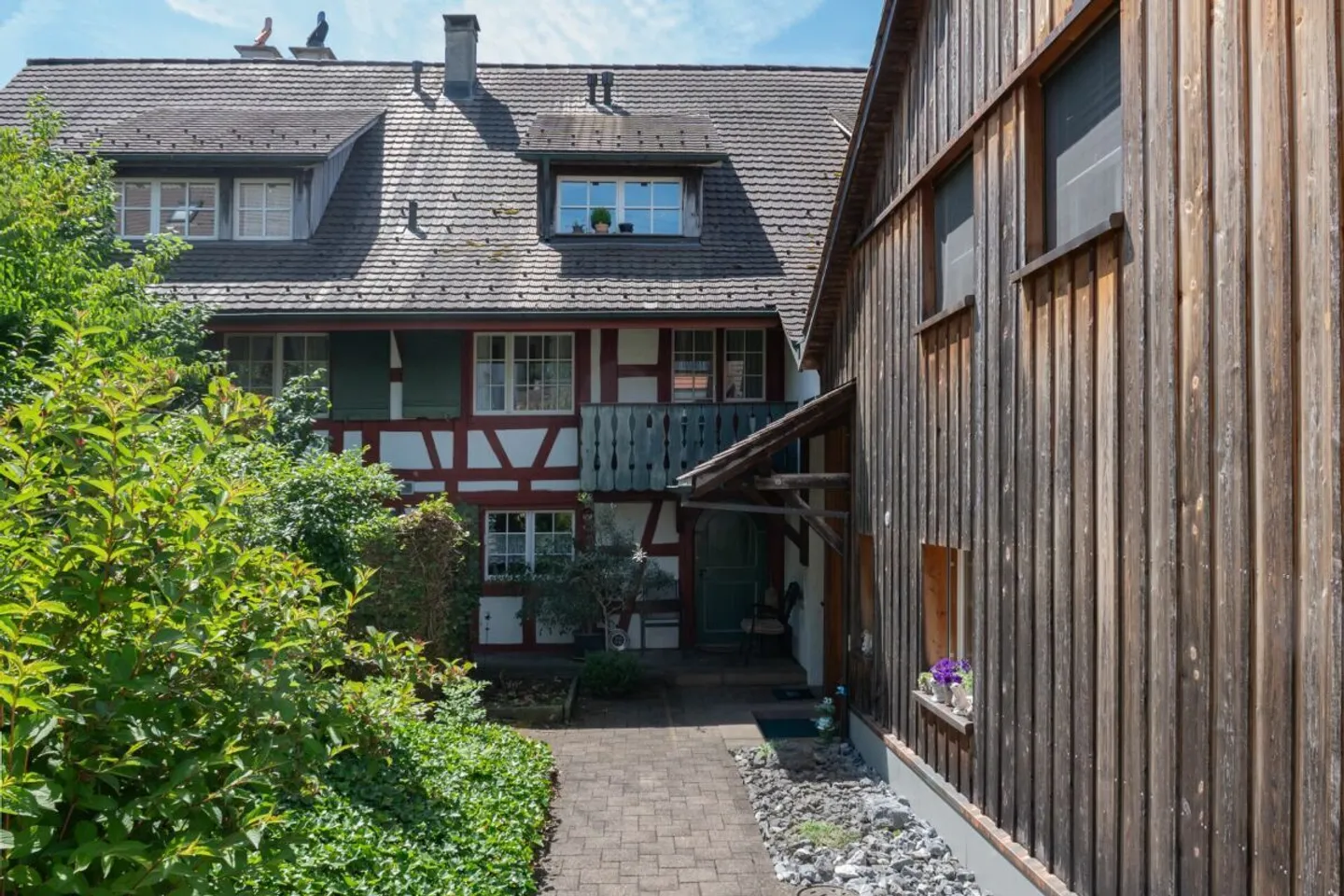 Living with Charm in Himmelrich - Photo 2 of 11