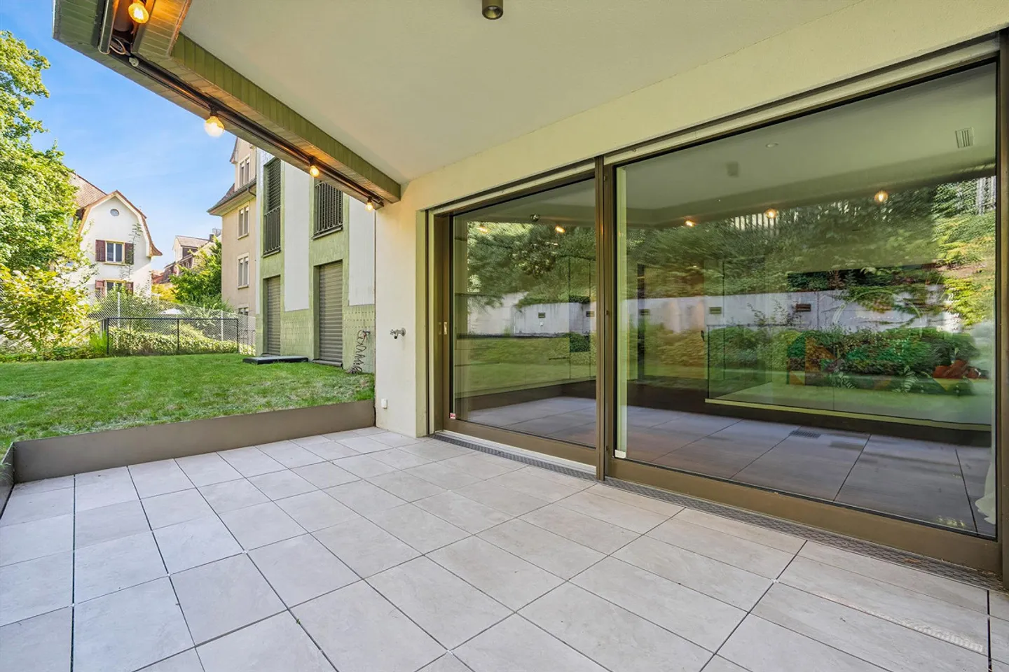 Garden Maisonette Apartment with Potential - Photo 1 of 8