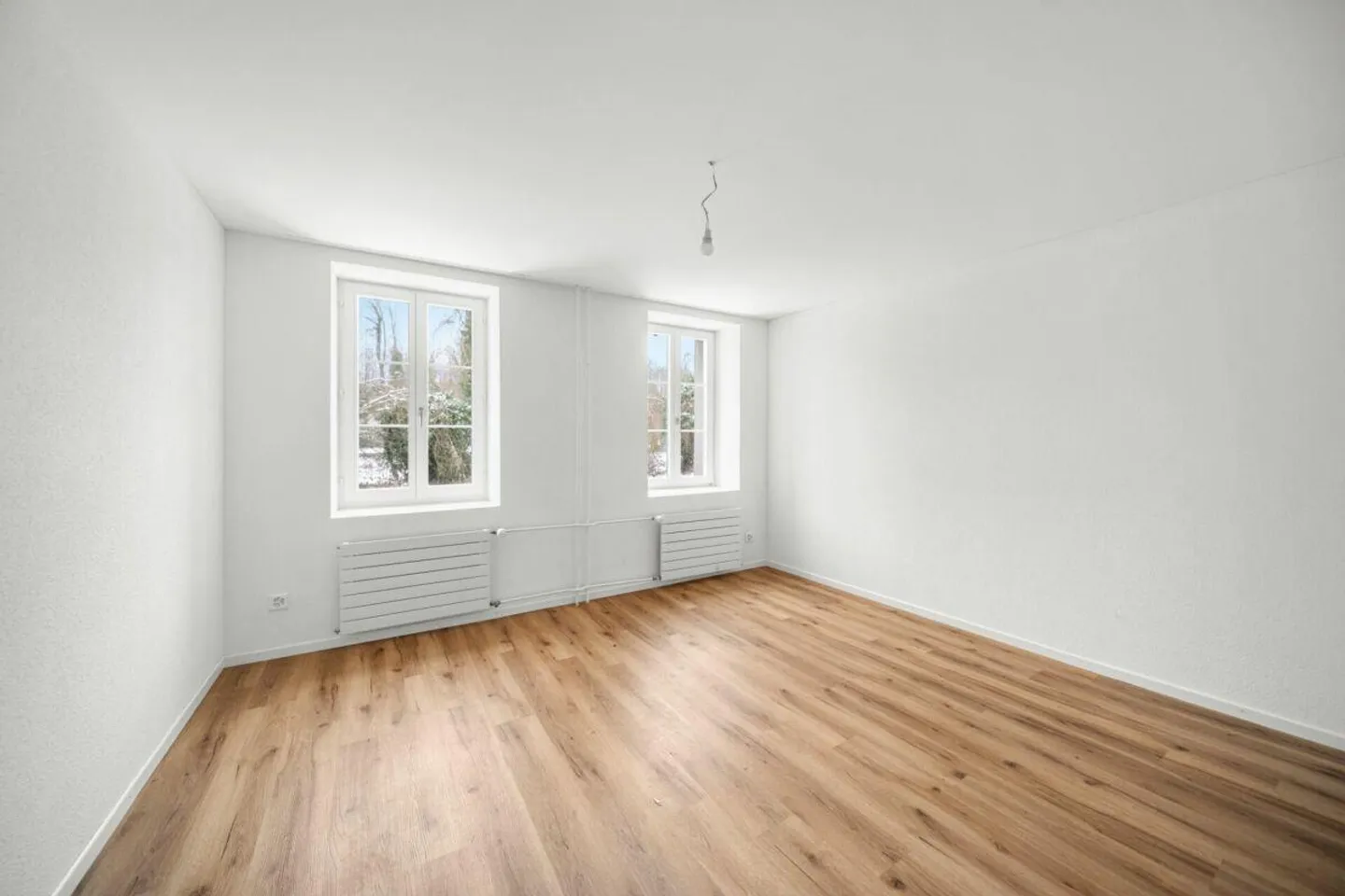 Stylish House Section in a Privileged Quiet Location - Photo 8 of 25