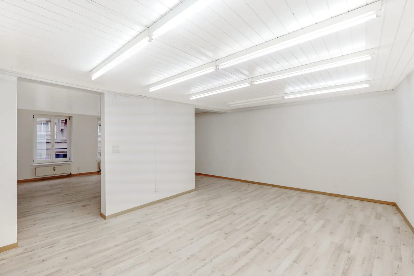 Büroraum Nähe Stadtzentrum - Foto 2 von 19