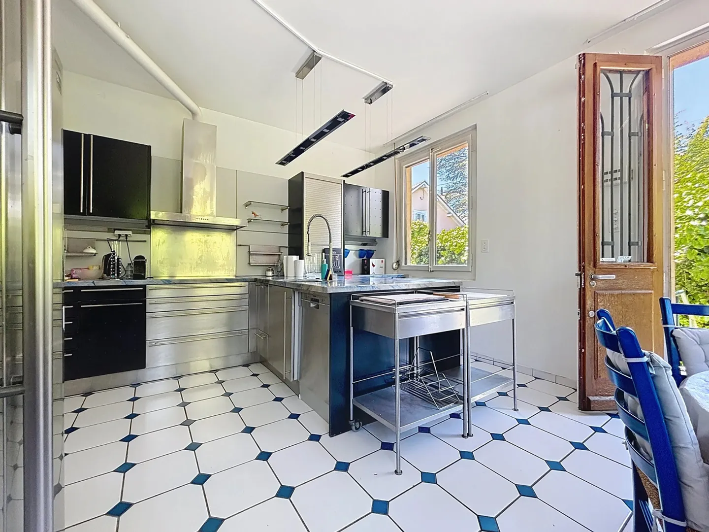 9.5-room House - Photo 10 of 23