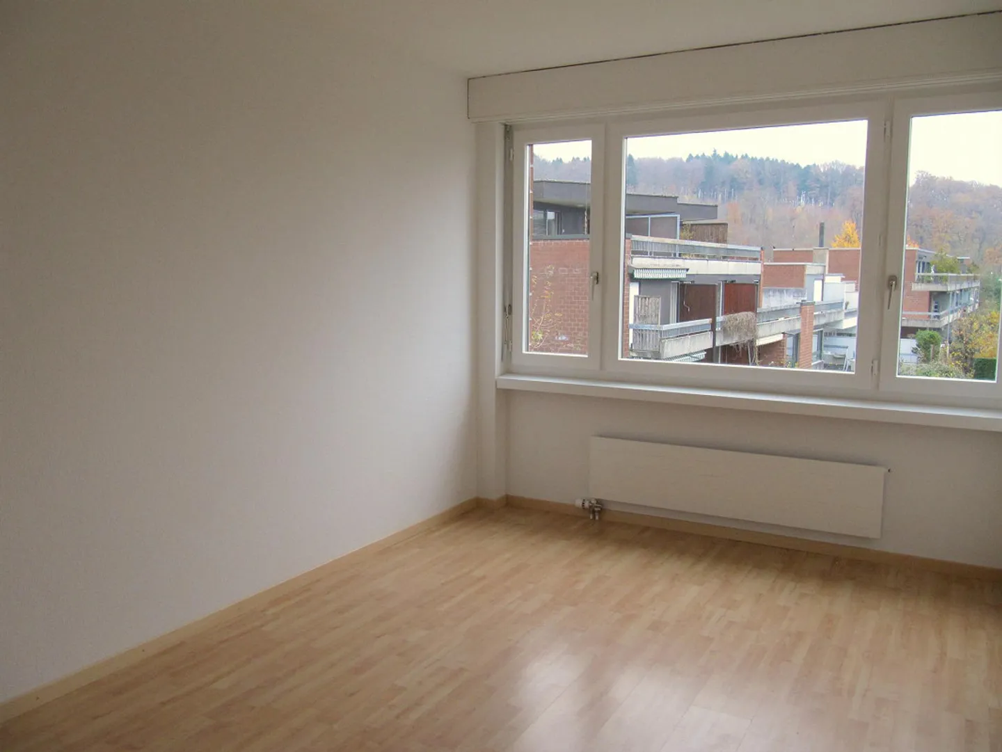 Geräumige Wohnung mit Balkon - Foto 7 von 16