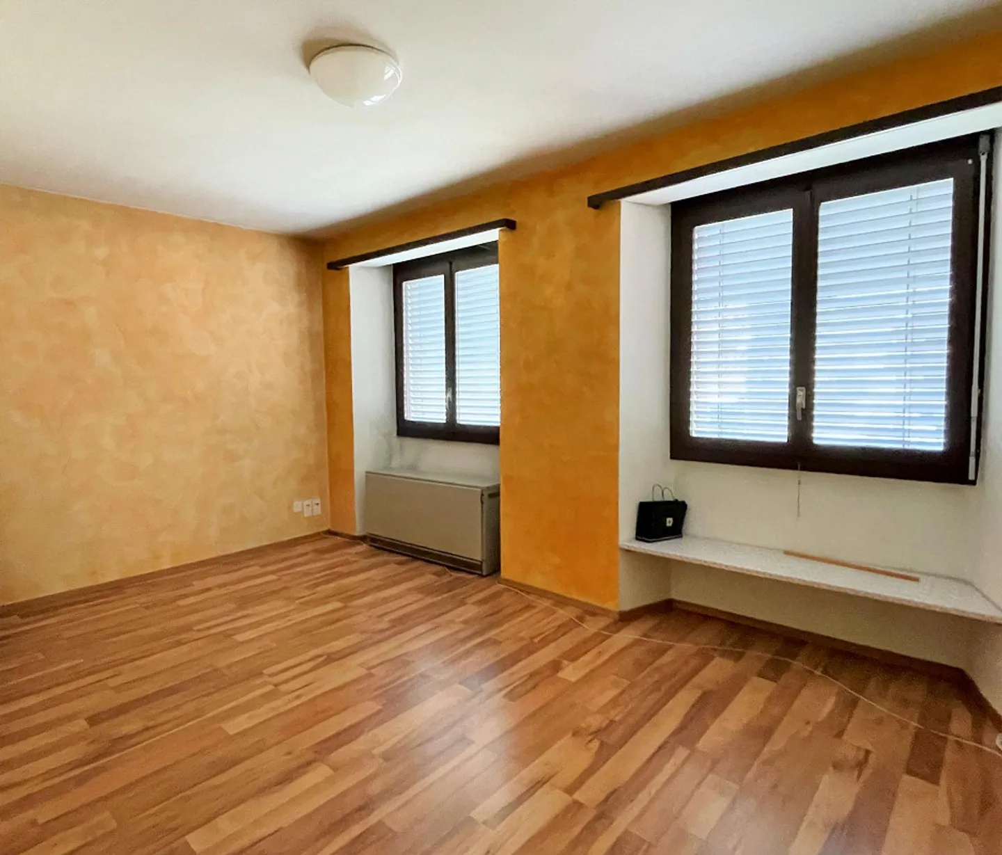 Appartamento Duplex con Negozio - Foto 7 di 12