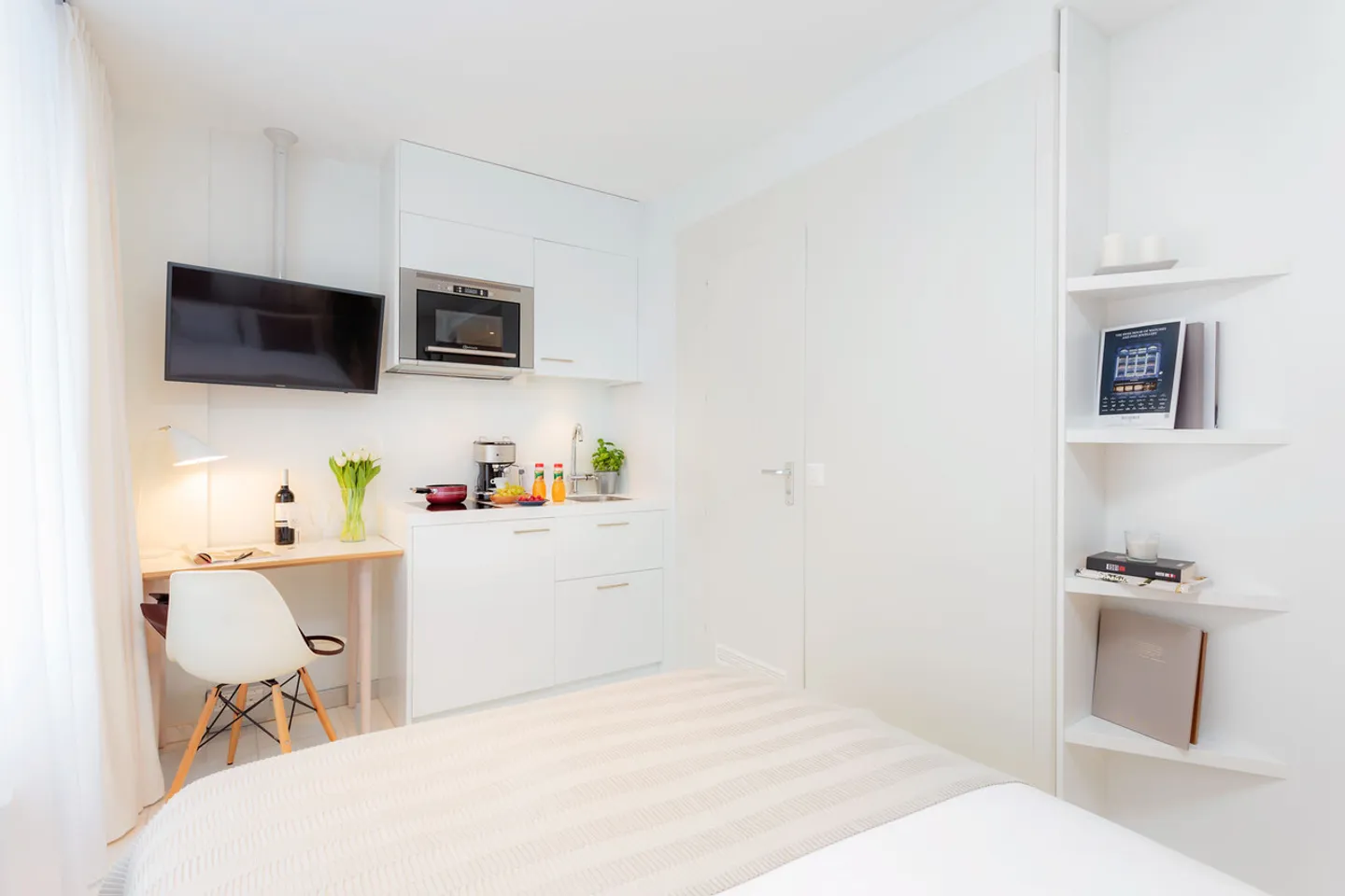 Stylish Studio in Zug - Photo 2 of 4