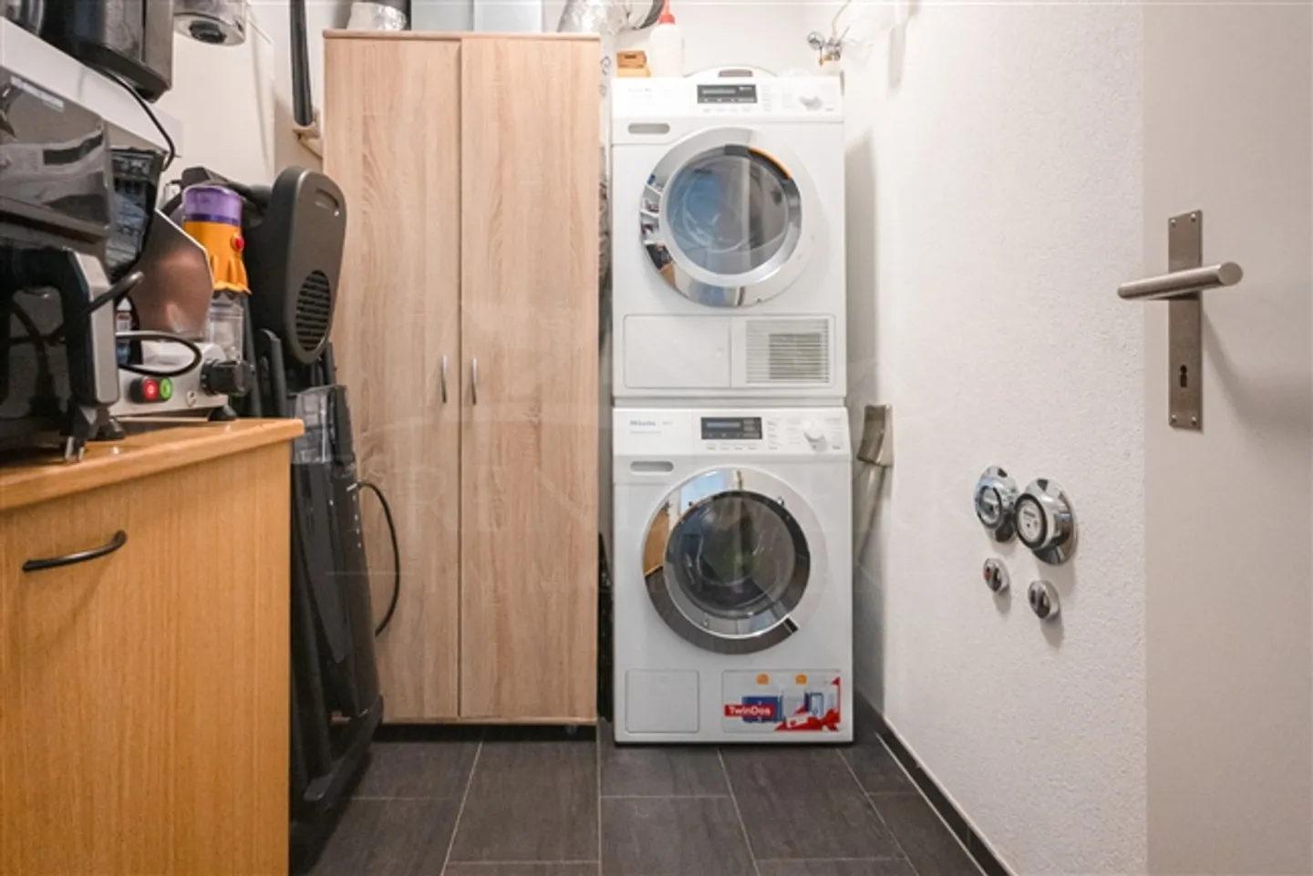 Condominium moderne de 3,5 pièces à Münchenbuchsee dans un emplacement calme - Photo 10 sur 16