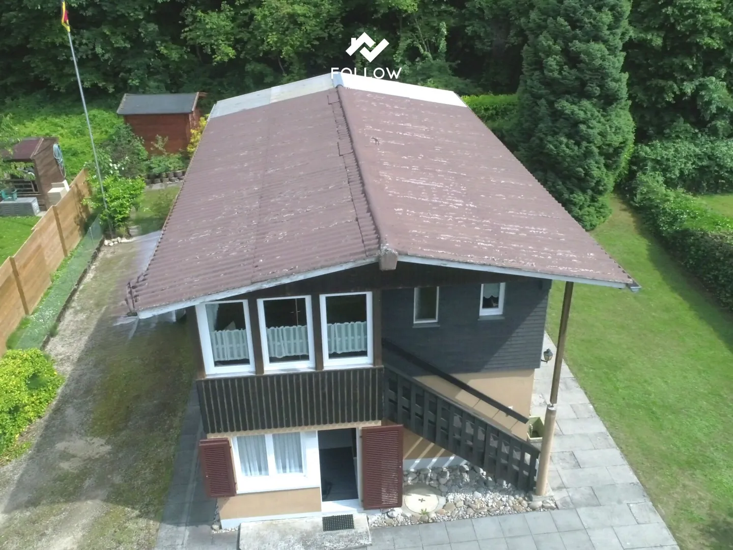 Well-maintained residential house with potential for expansion in a quiet location by Lake Neuchâtel - Photo 11 of 12