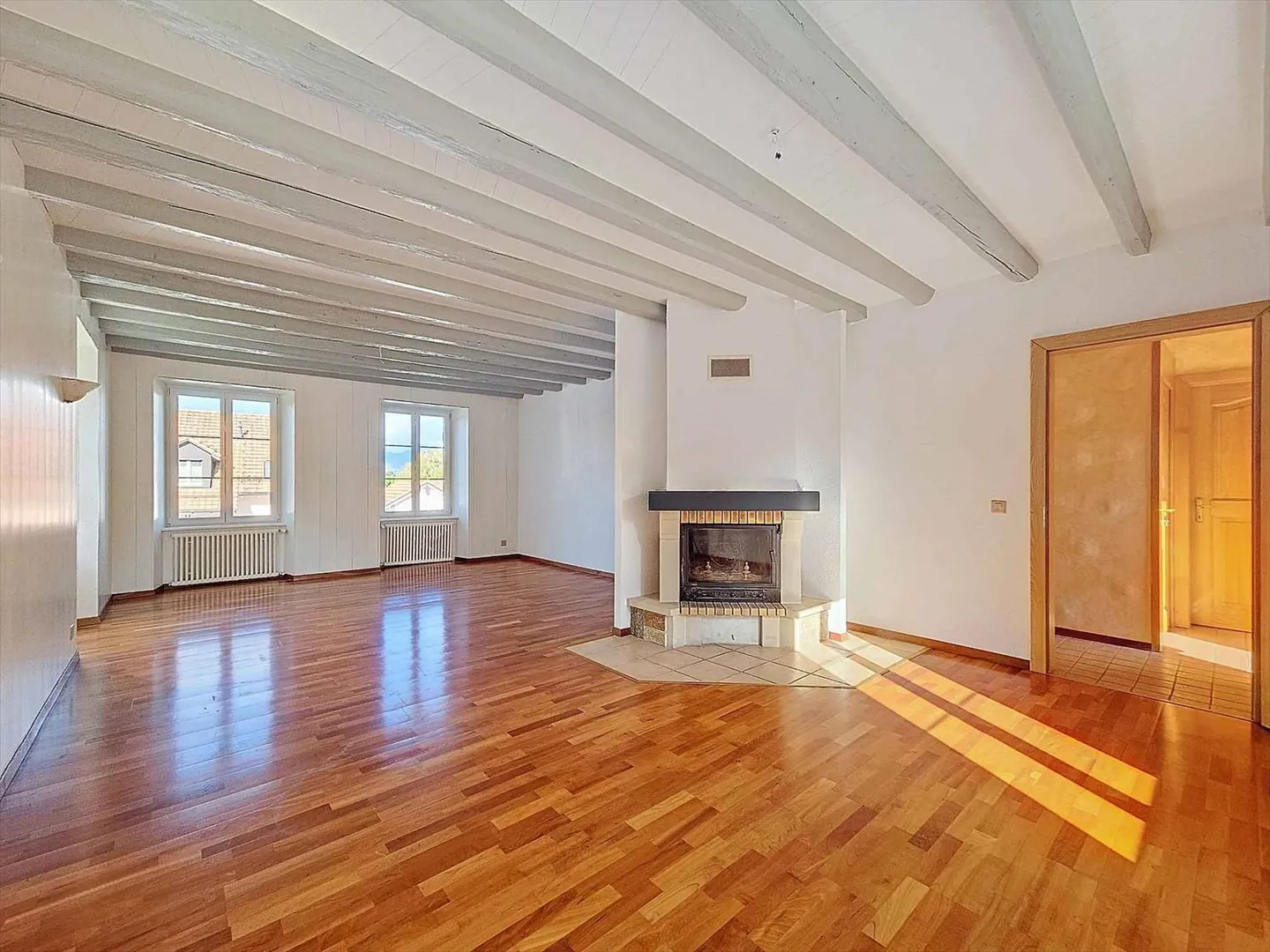 Casa singola in affitto - Foto 4 di 13