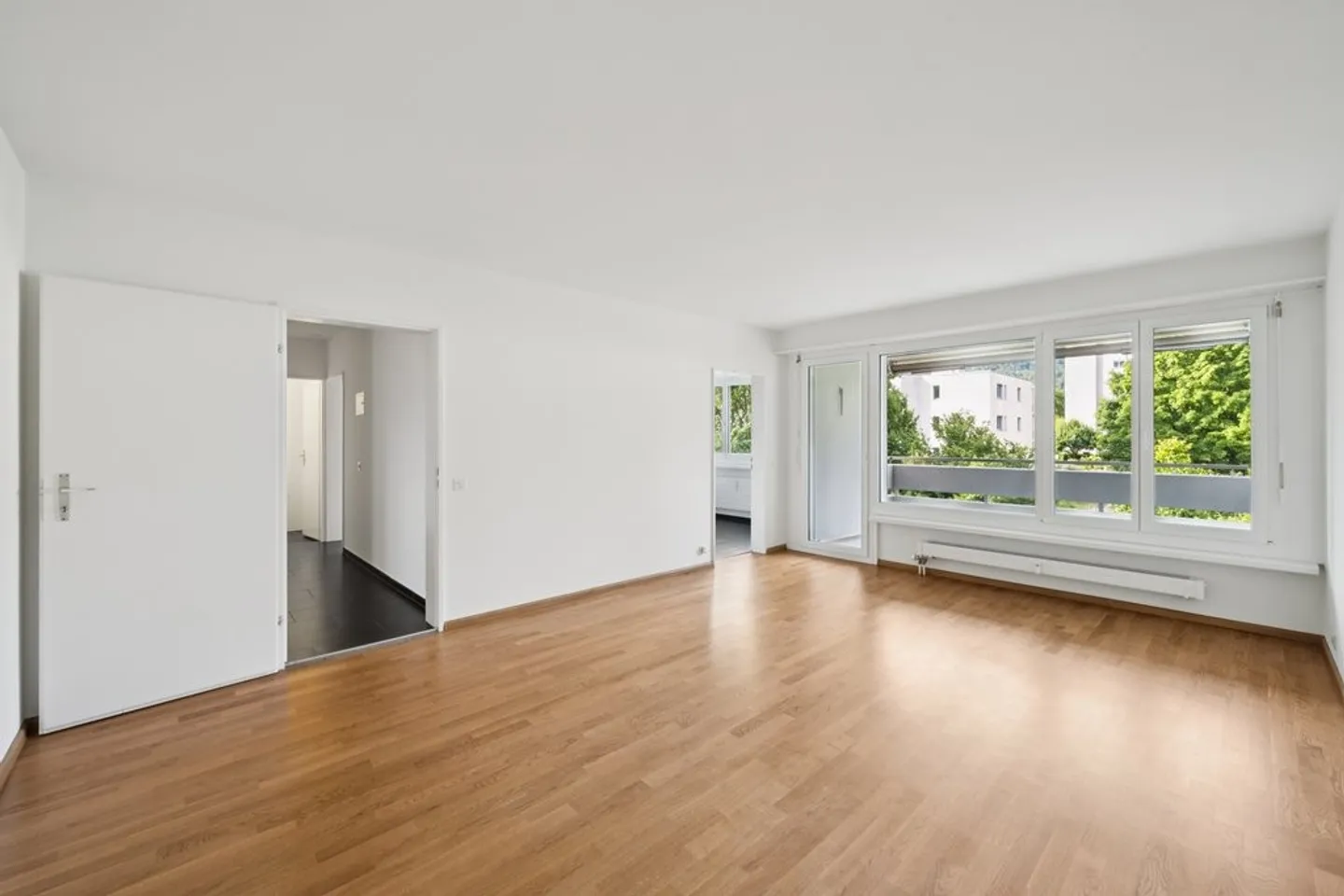 Bellissimo appartamento di 4,5 stanze nel verde - a Ettingen - Foto 4 di 8