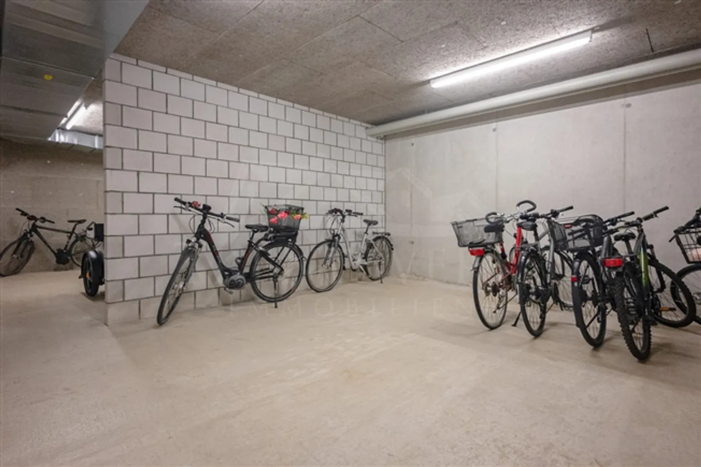 Condominium moderne de 3,5 pièces à Münchenbuchsee dans un emplacement calme - Photo 15 sur 16