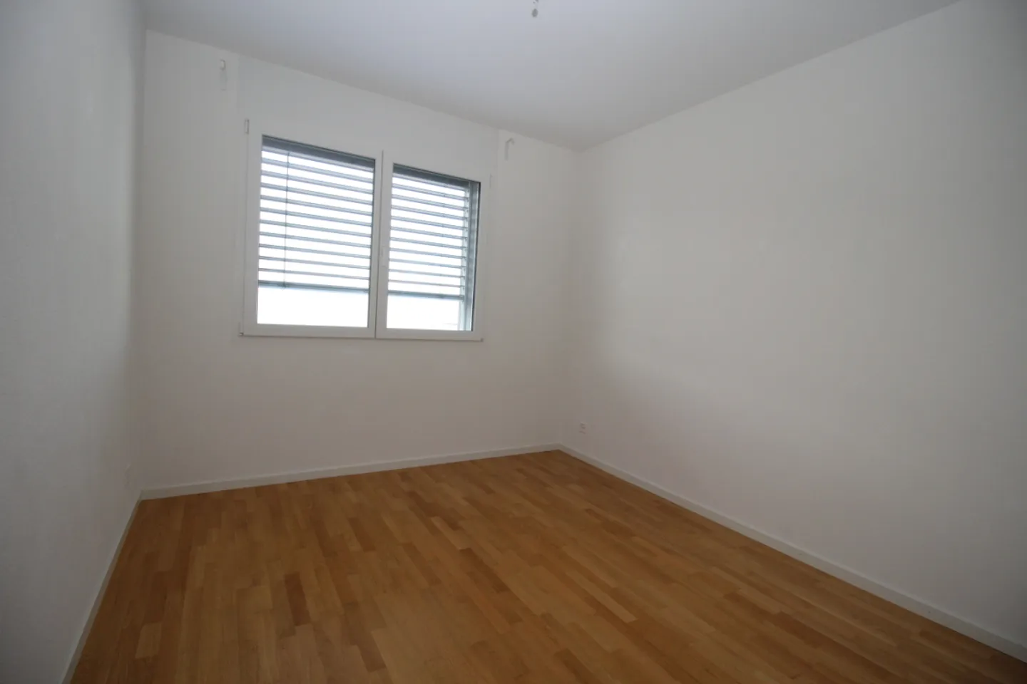 Appartamento Moderno con Vista Lago - Foto 6 di 7