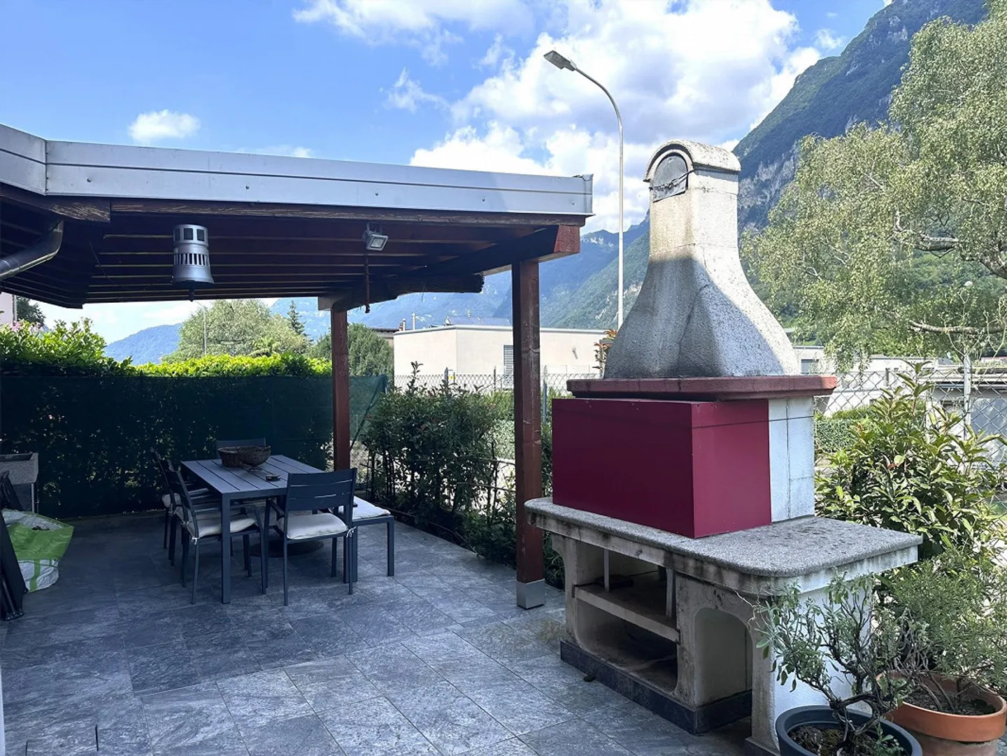 Splendida casa monofamiliare a Riva San Vitale - Foto 15 di 30