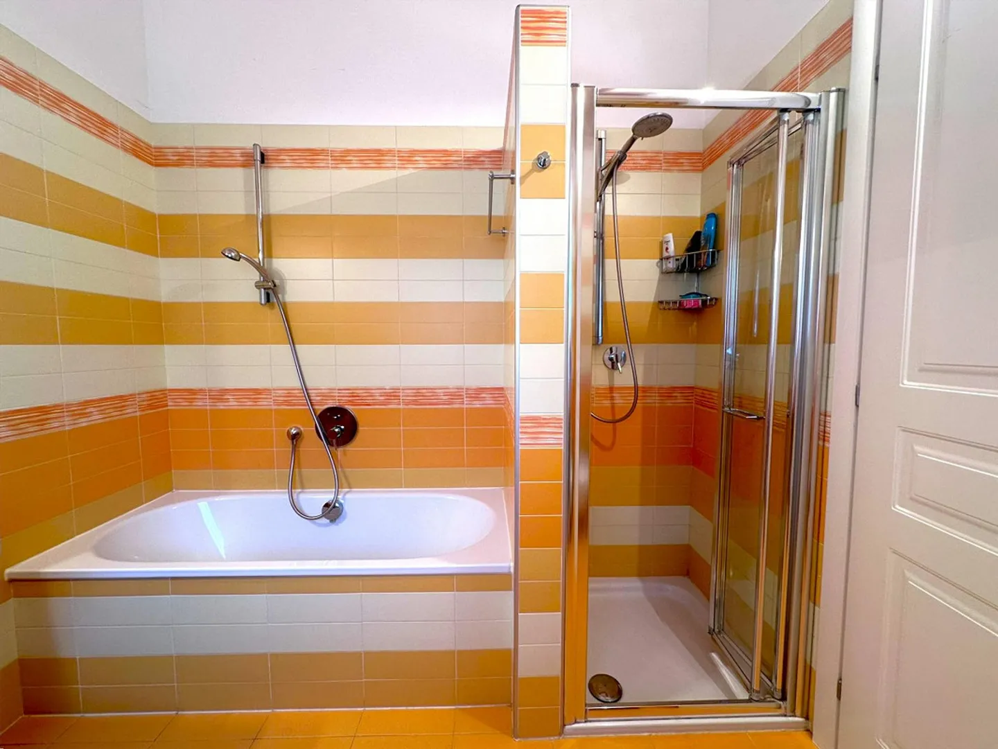 Splendida casa monofamiliare a Riva San Vitale - Foto 20 di 30