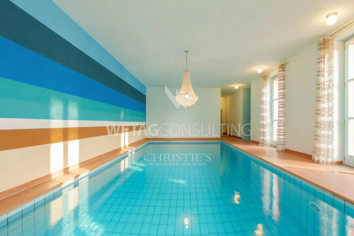 Majestic Villa in Bellinzona with a View of the Green - Photo 6 of 10