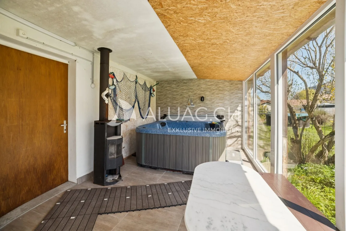 Renoviertes Einfamilienhaus mit Garten - Foto 12 von 14