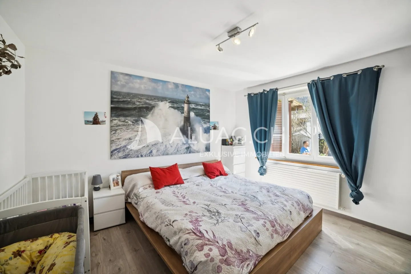 Renoviertes Einfamilienhaus mit Garten - Foto 6 von 14