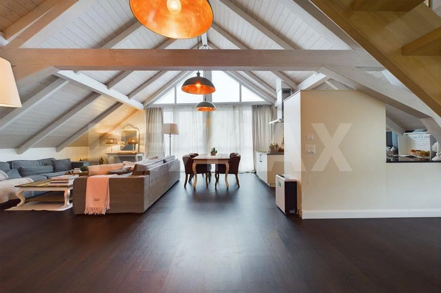 Rarität - Traumwohnung mit grosser Dachterrasse - Foto 1 von 9