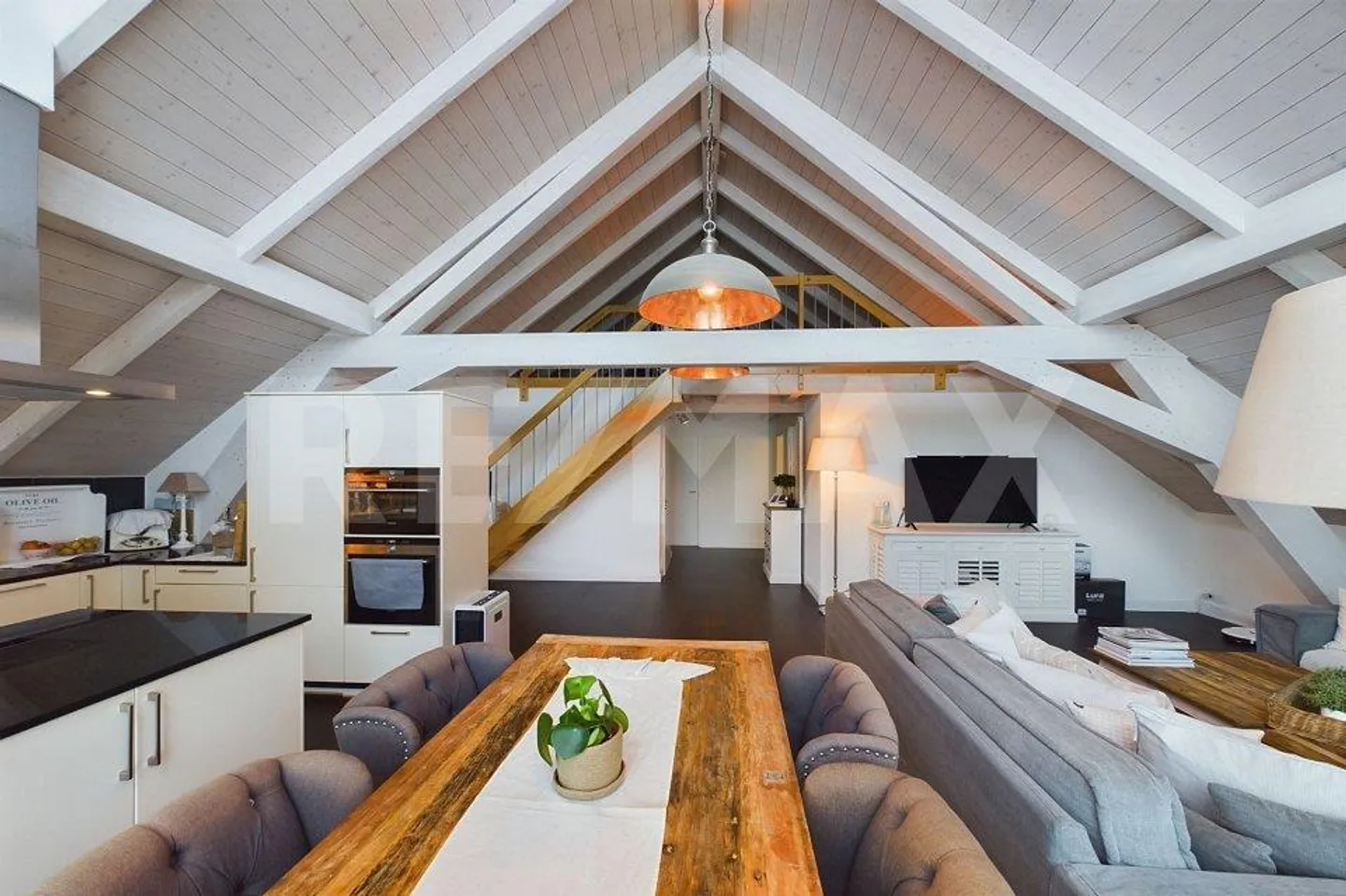 Rarität - Traumwohnung mit grosser Dachterrasse - Foto 5 von 9