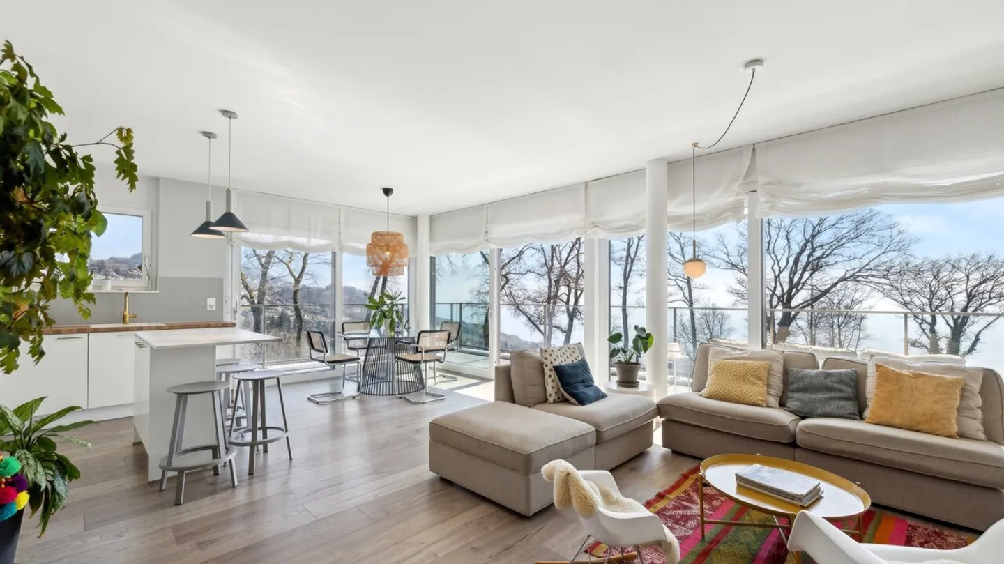 NUOVO AFFITTO - Magnifico appartamento di 4.5 locali con vista lago a Lutry - Foto 1 di 13