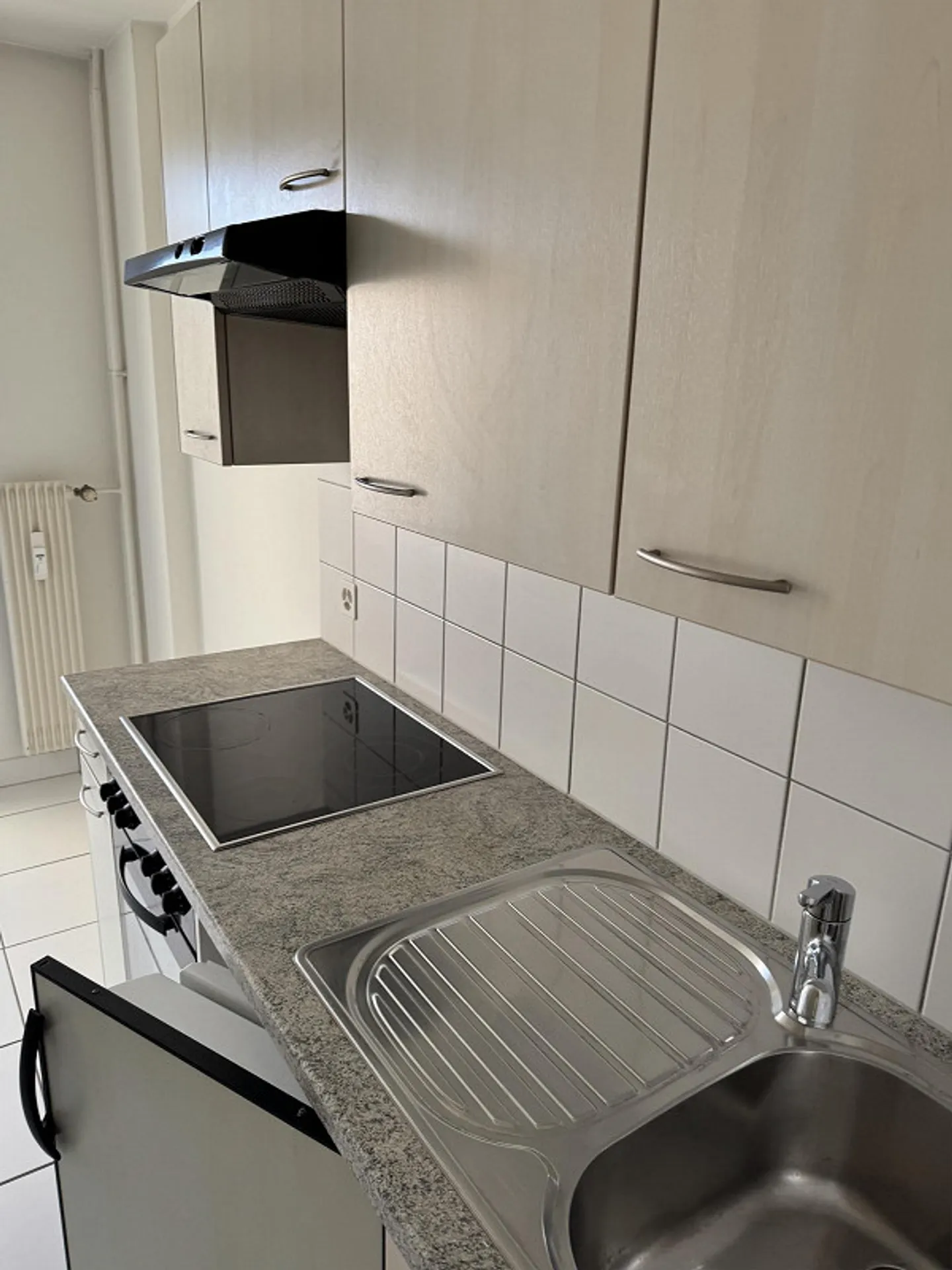 Appartamento attraente con 2 camere in una posizione tranquilla - Foto 4 di 5