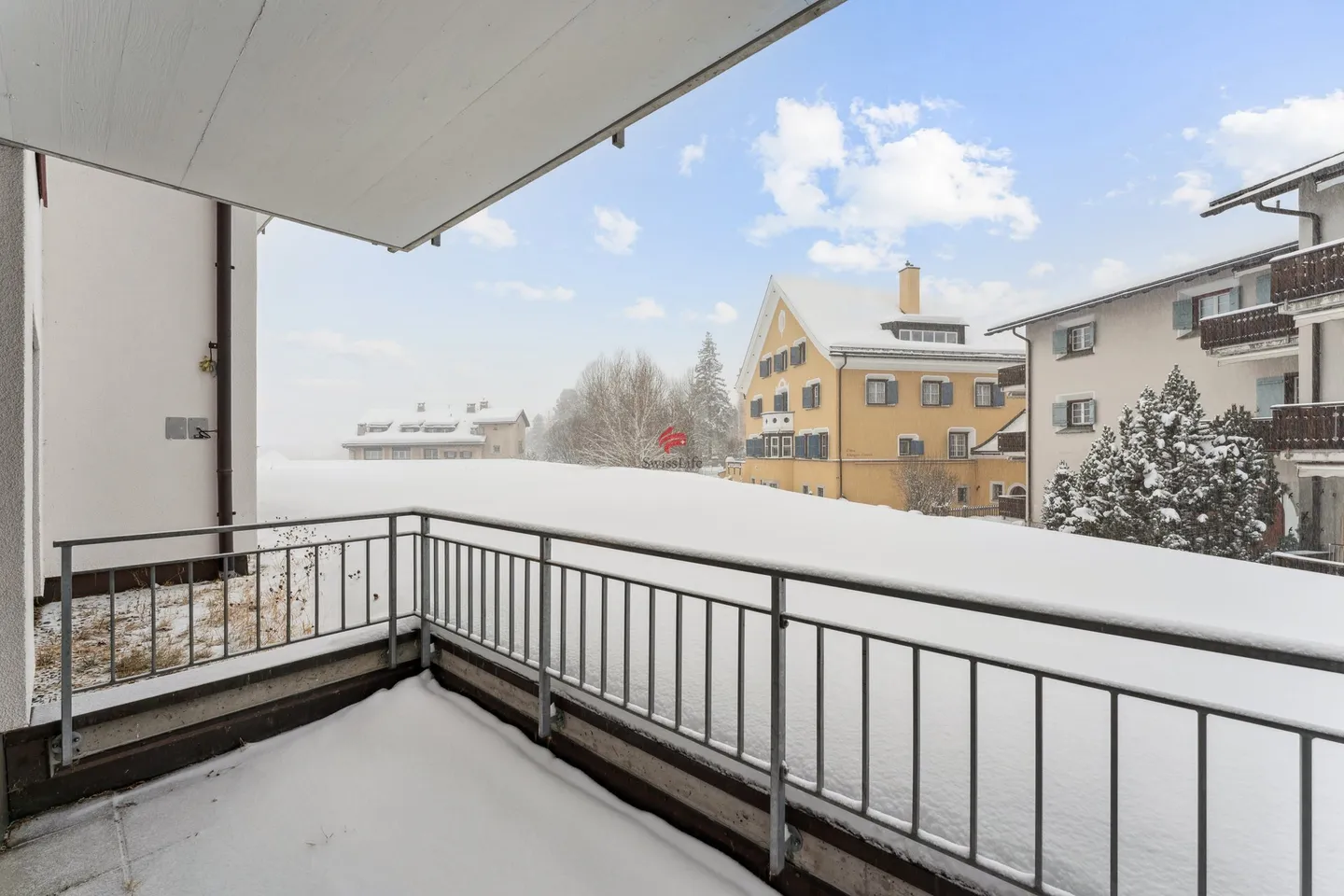 Sun-drenched and historically sporty! - Photo 6 of 13